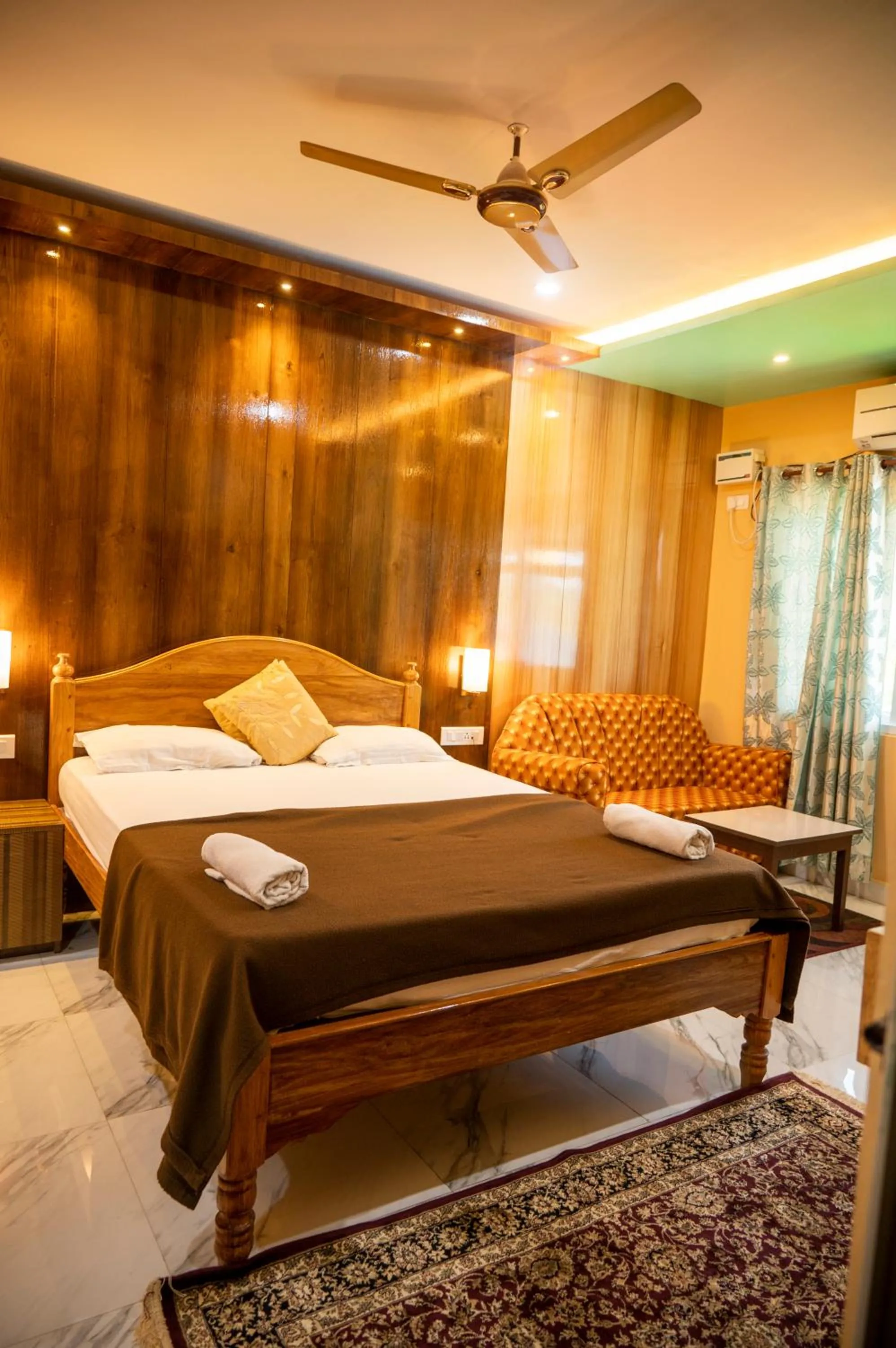 Photo of the whole room, Bed in The Seaview Residency