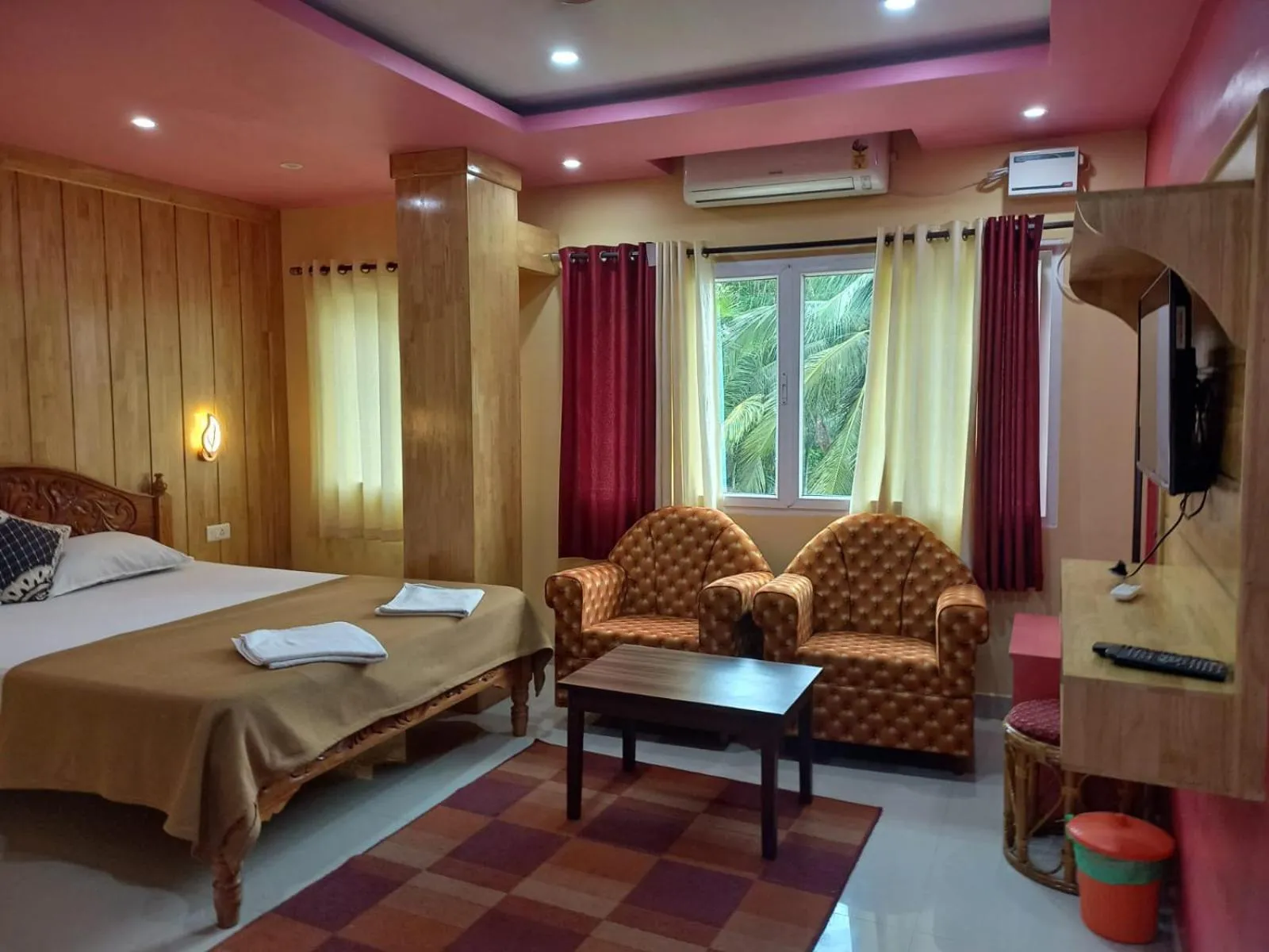 Bed in The Seaview Residency