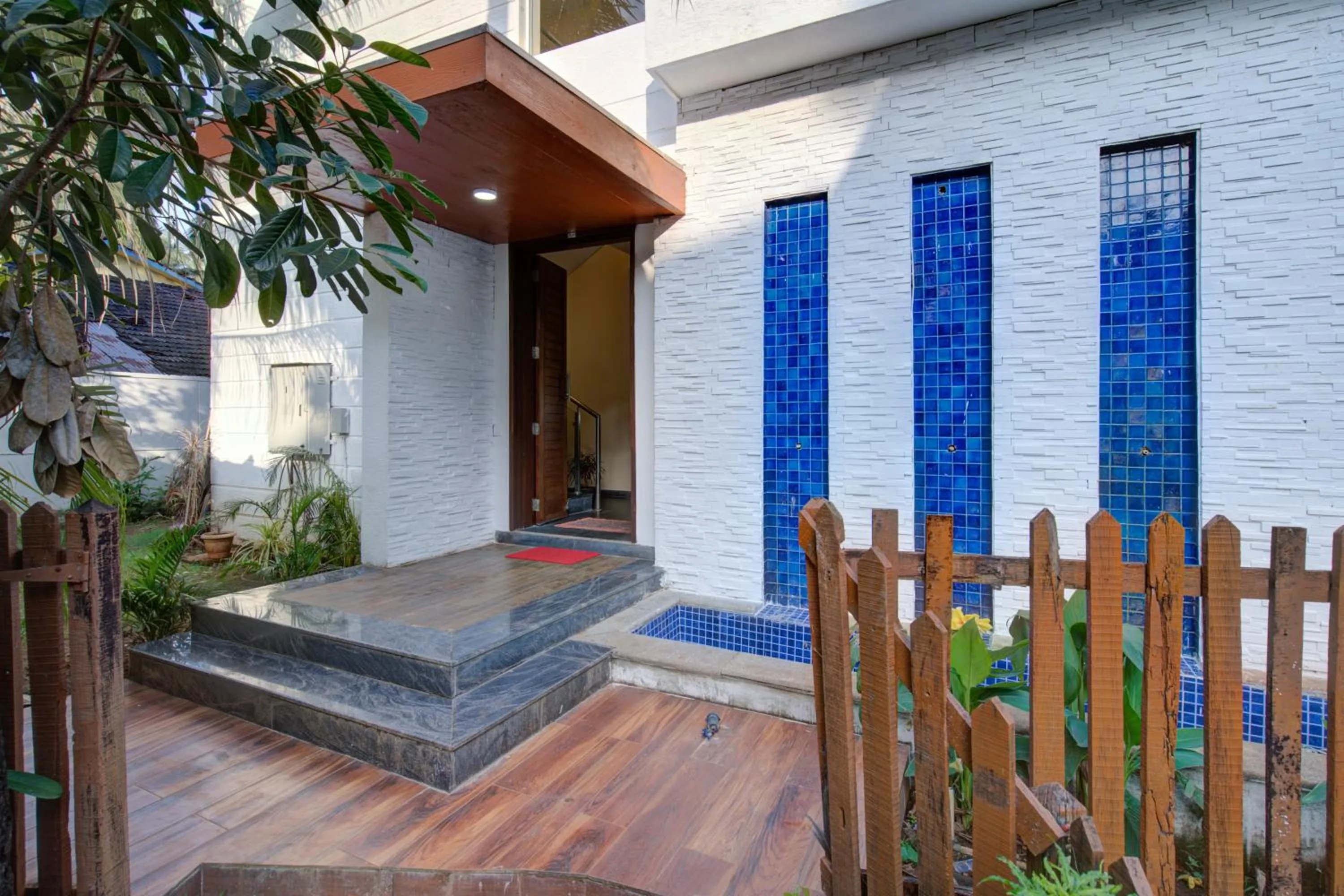 Day in Eternal wave by HappyInch