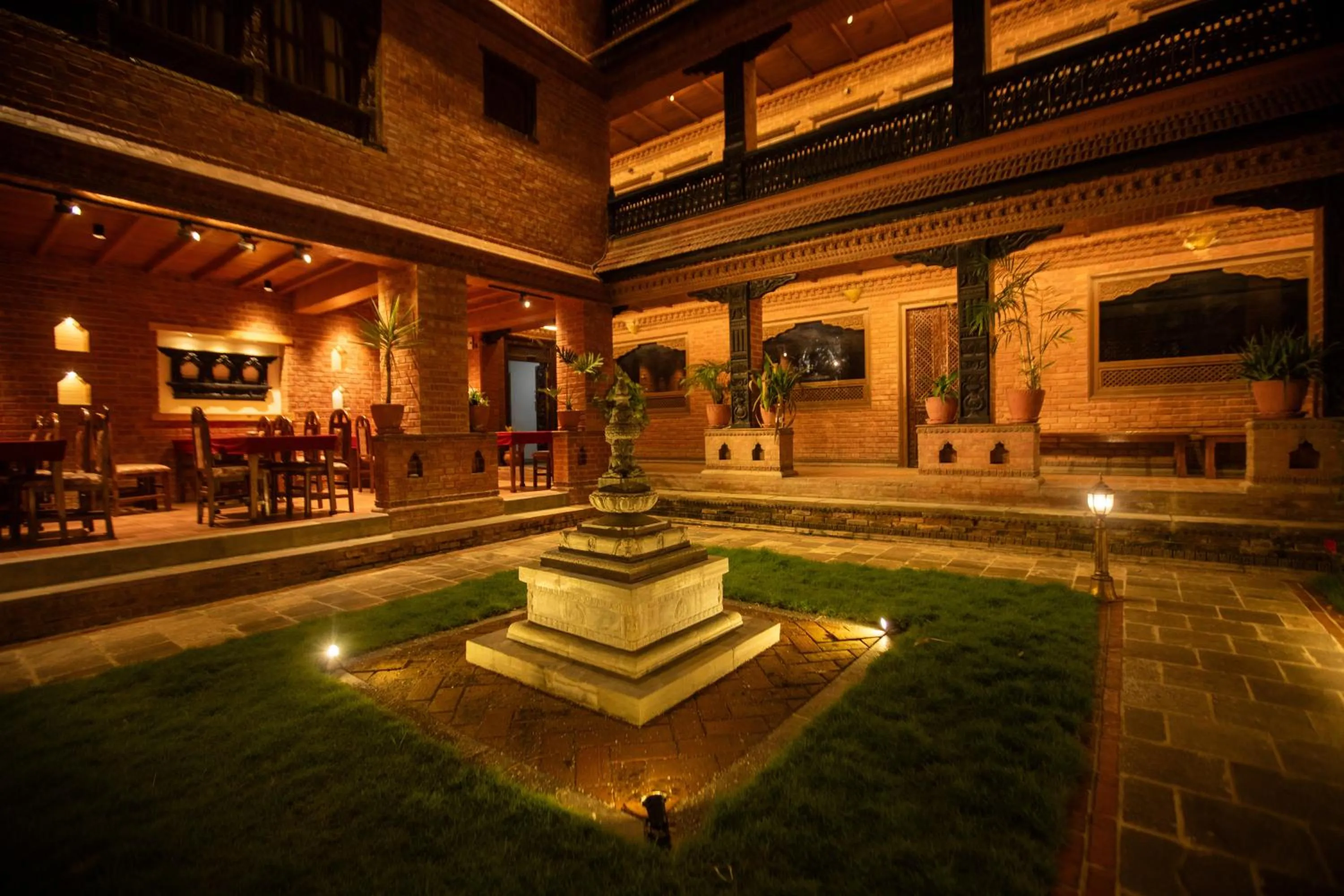 Nag Pukhu Guest House