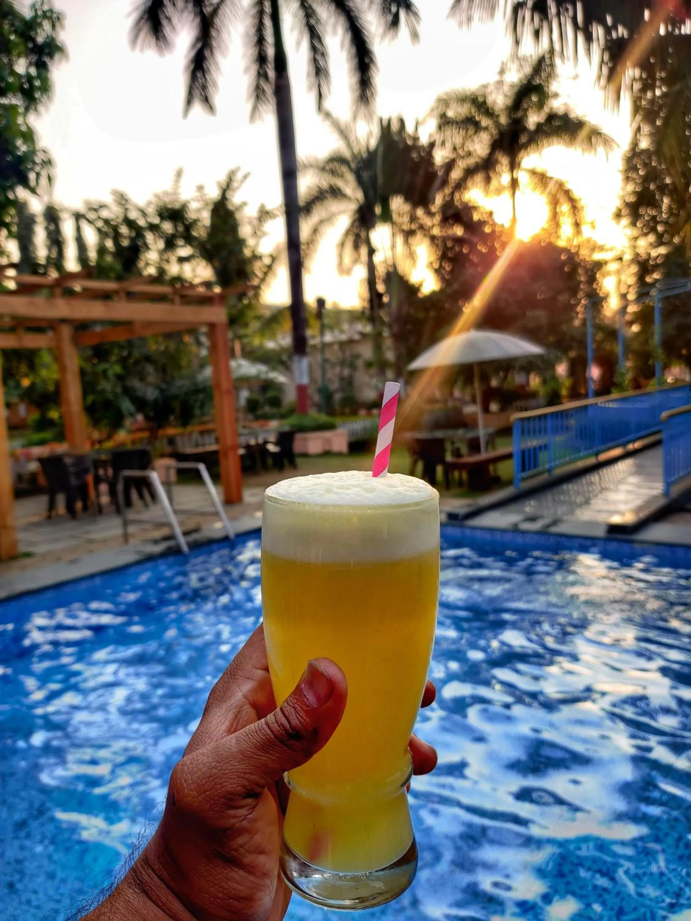 Restaurant/places to eat in Pushp Vatika Resort & Lawns