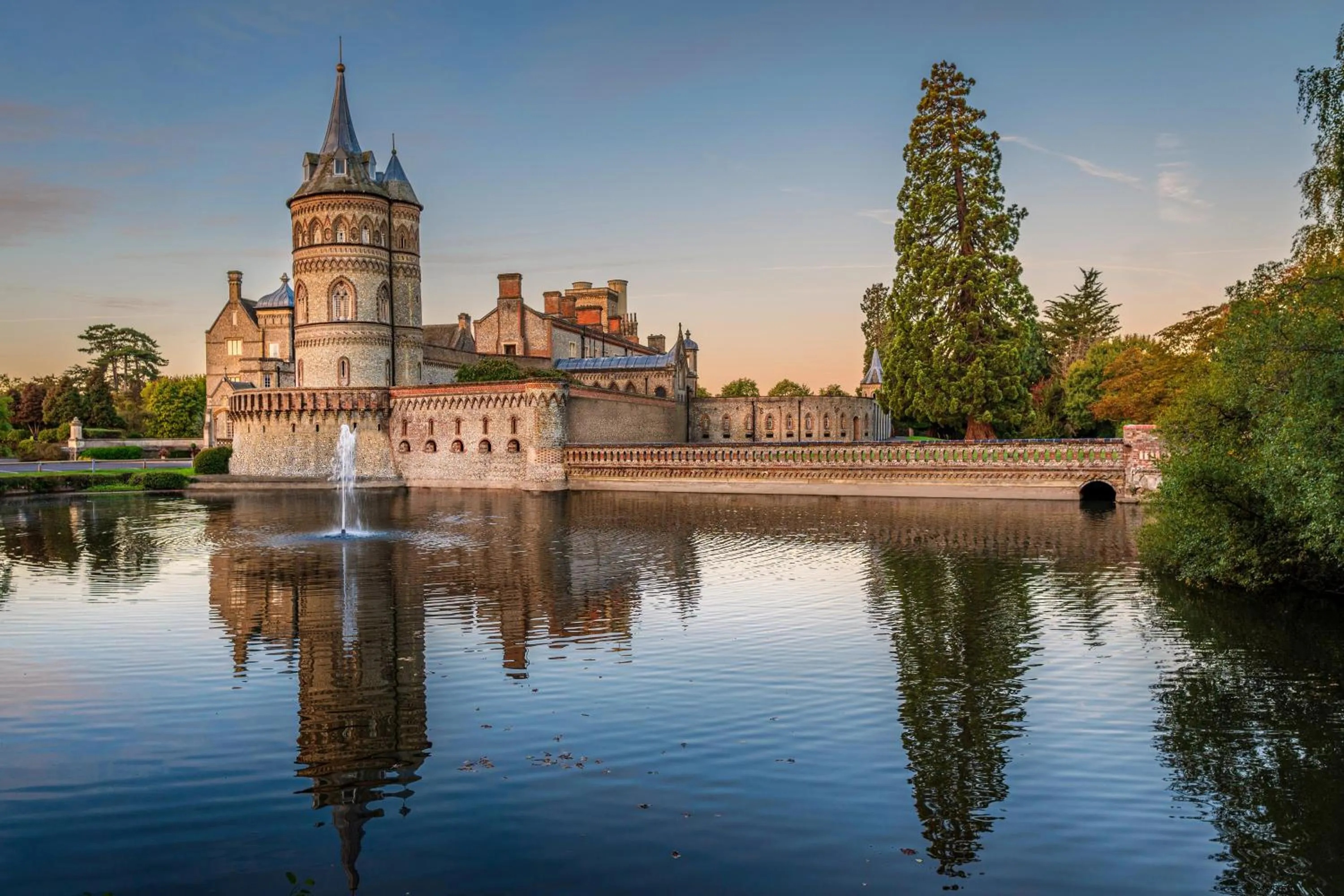 Property building in De Vere Horsley Estate