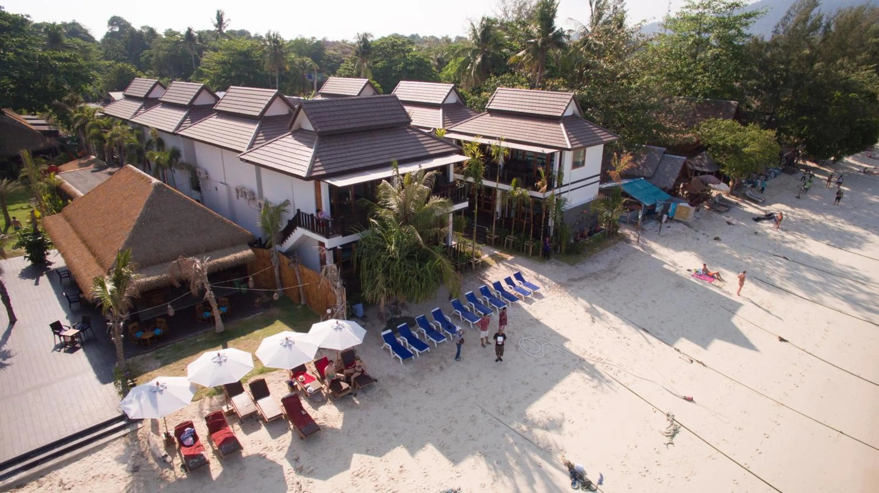 Facade/entrance in Cabana Lipe Beach Resort