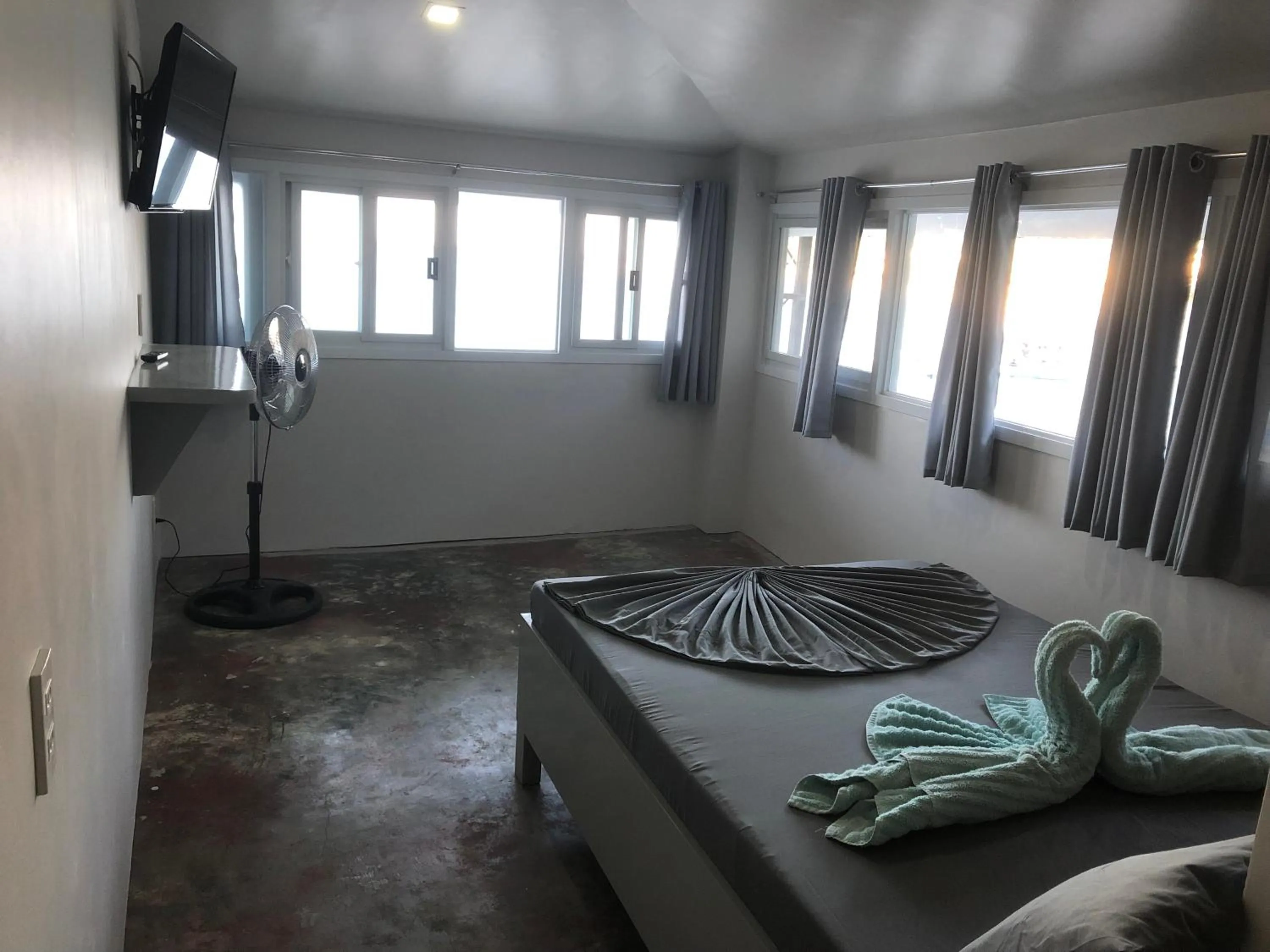 Playa Blanca Beach Resort