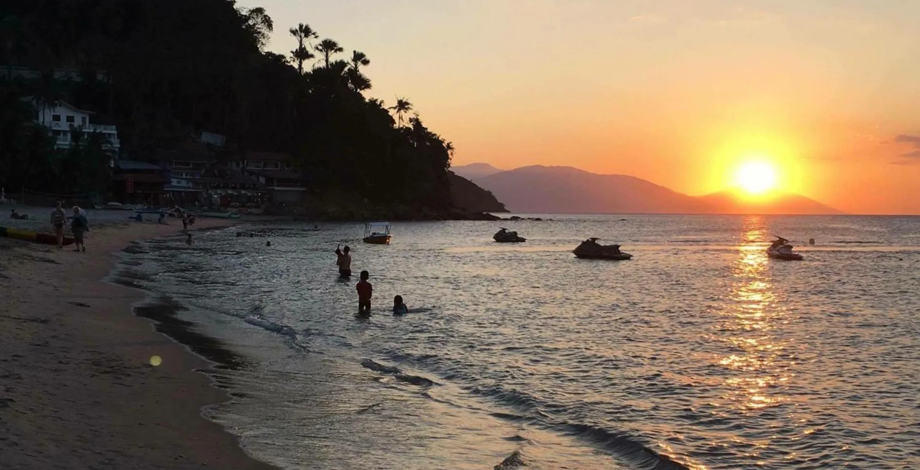 Playa Blanca Beach Resort