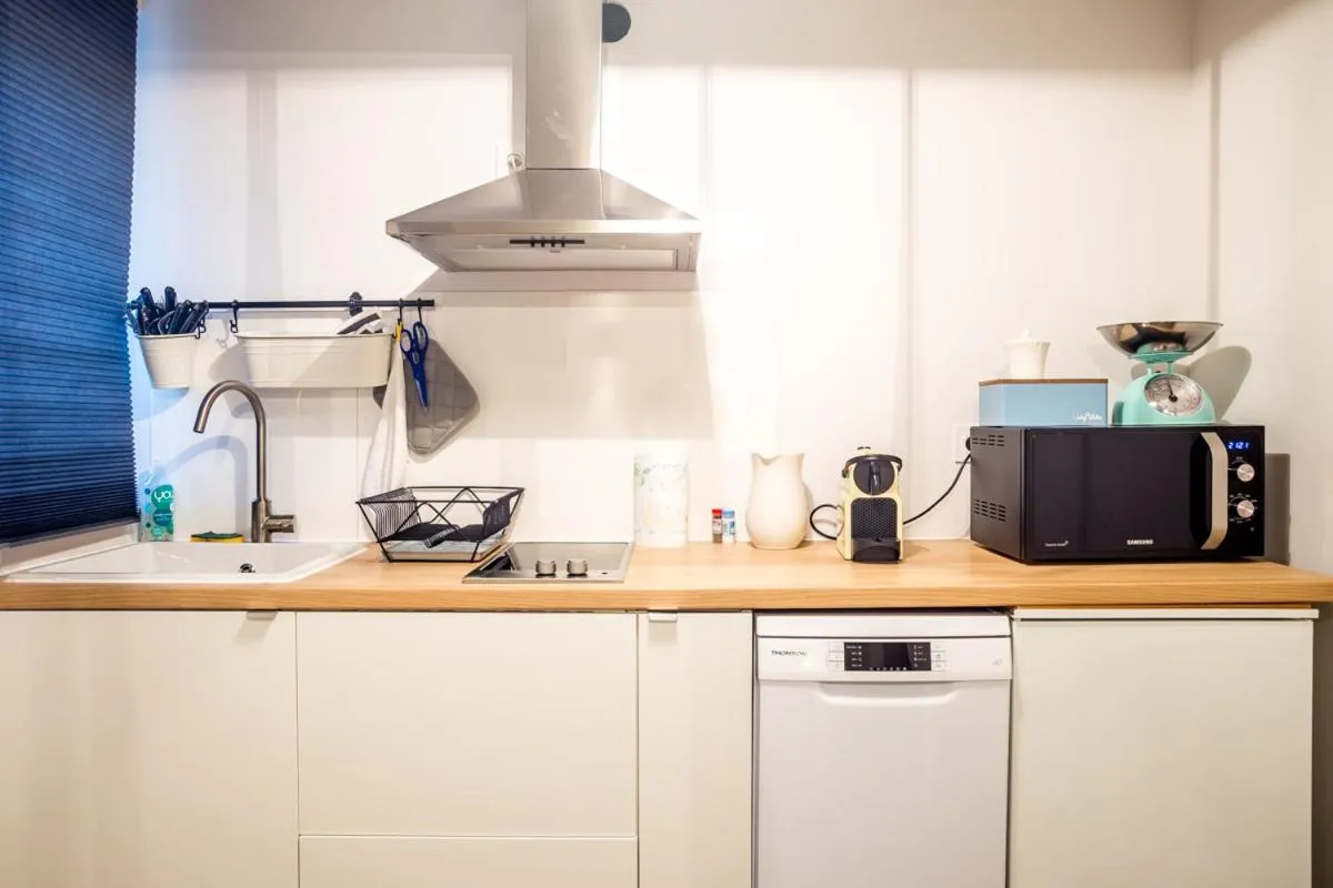 Kitchen or kitchenette in B&B La Maison de Julia