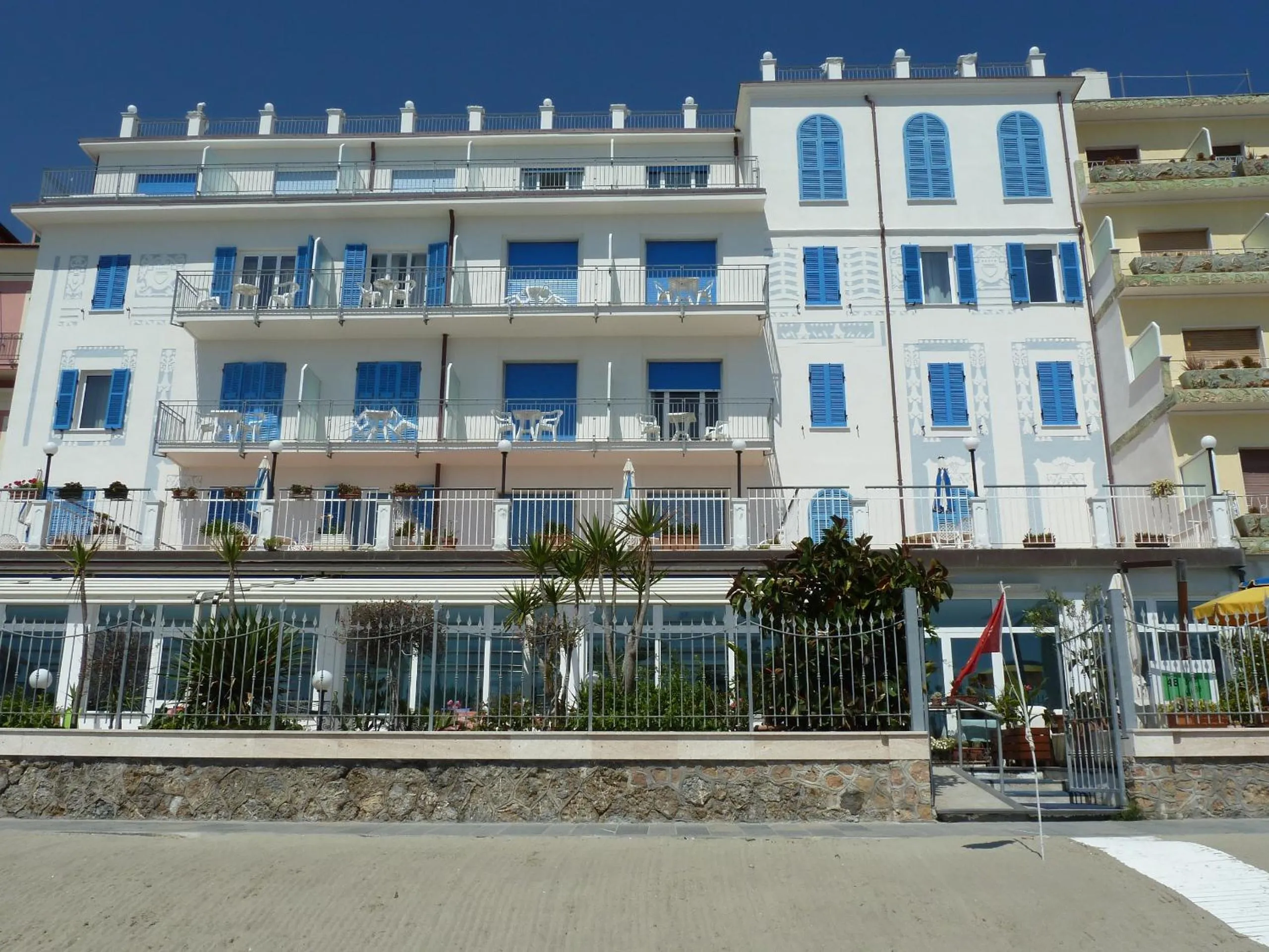 Property building in Hotel La Balnearia