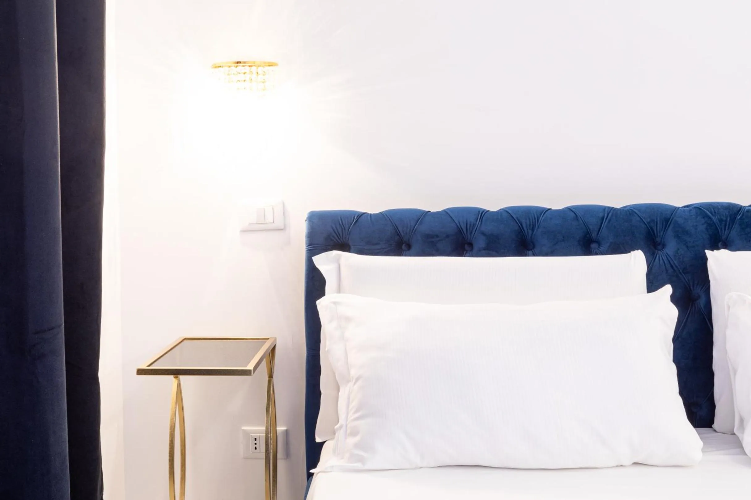 Bed in Il Monastero Collection