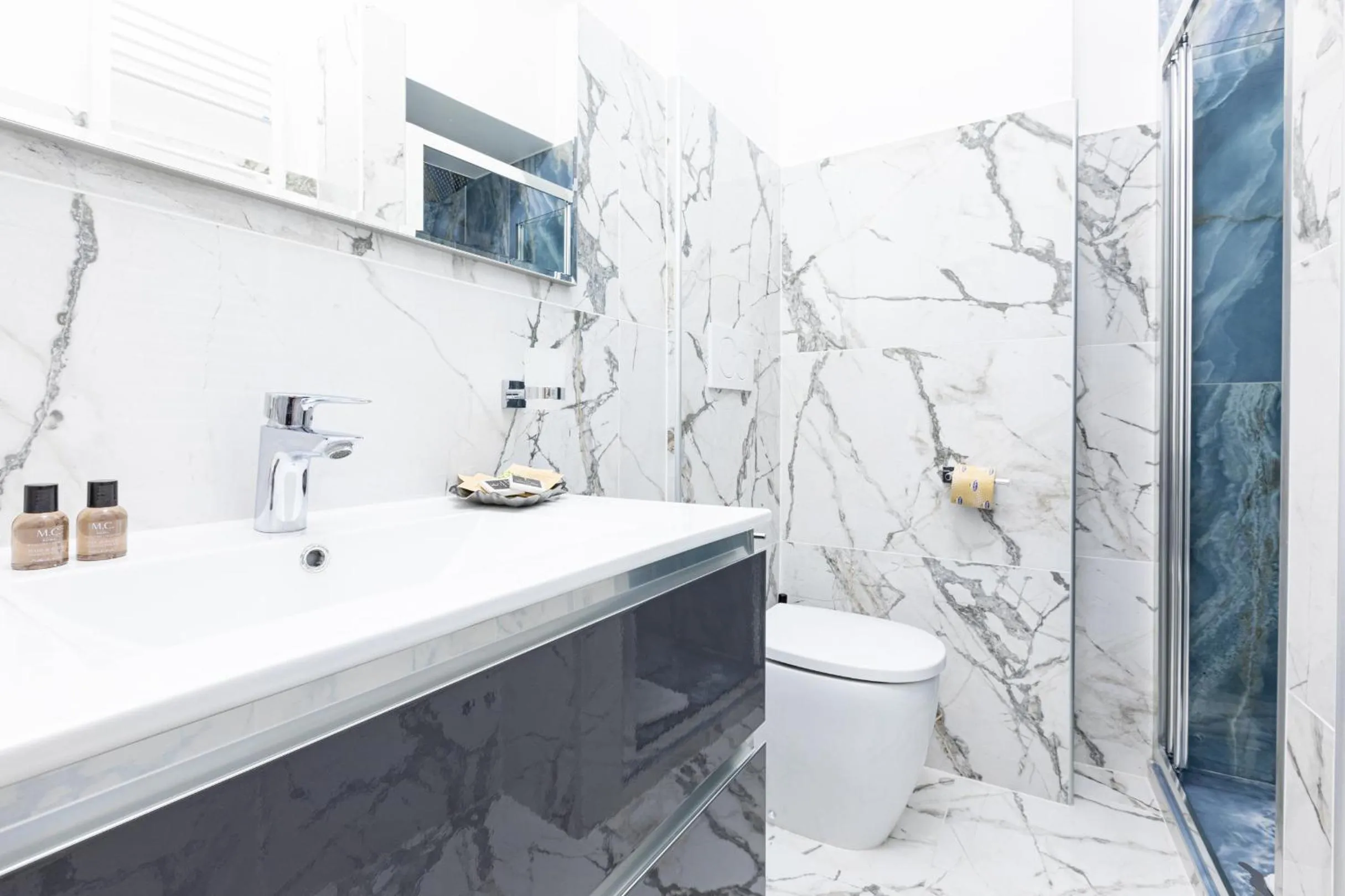 Shower in Il Monastero Collection