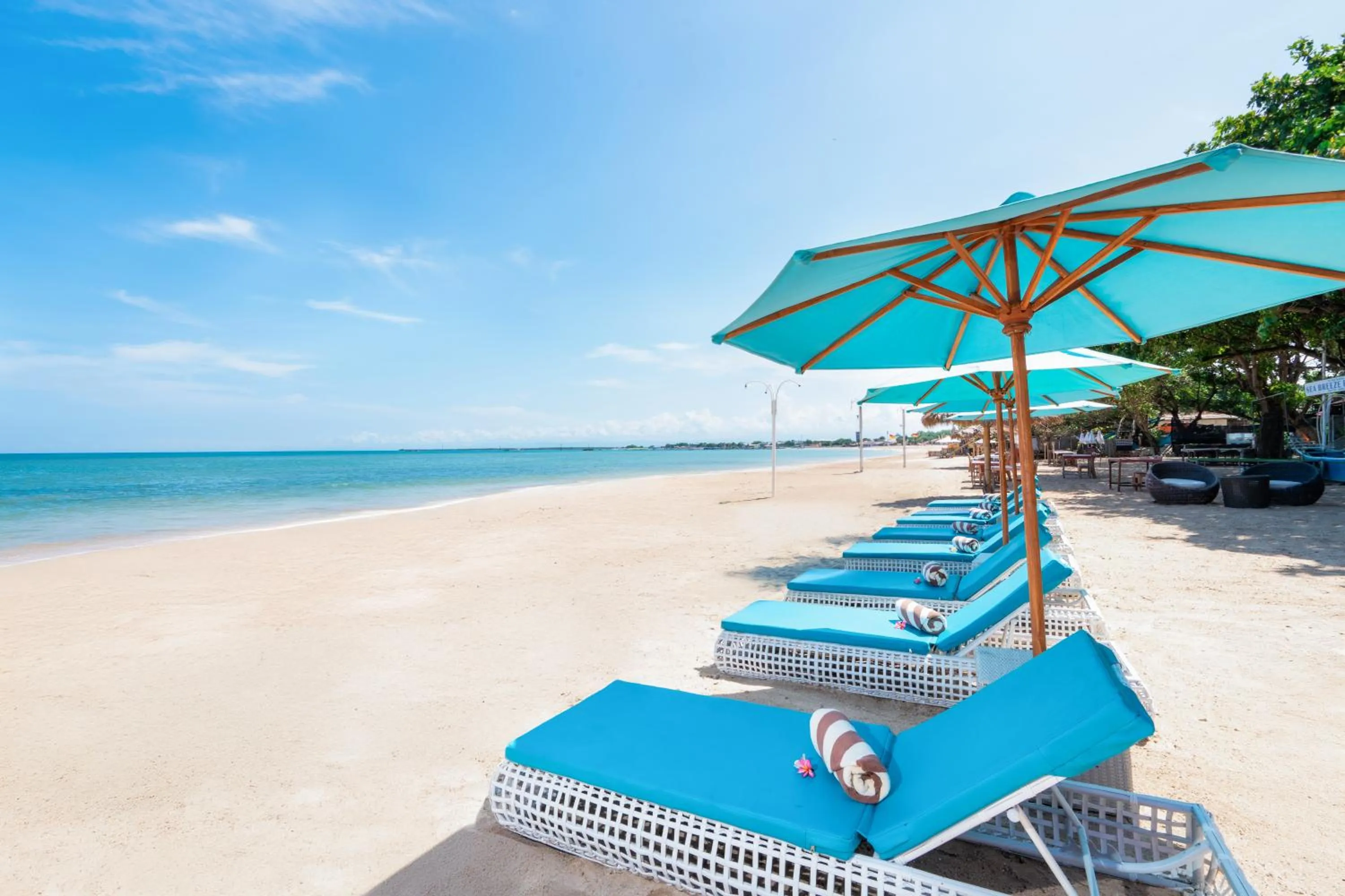 Restaurant/places to eat in Jimbaran Bay Beach Resort and Spa by Prabhu