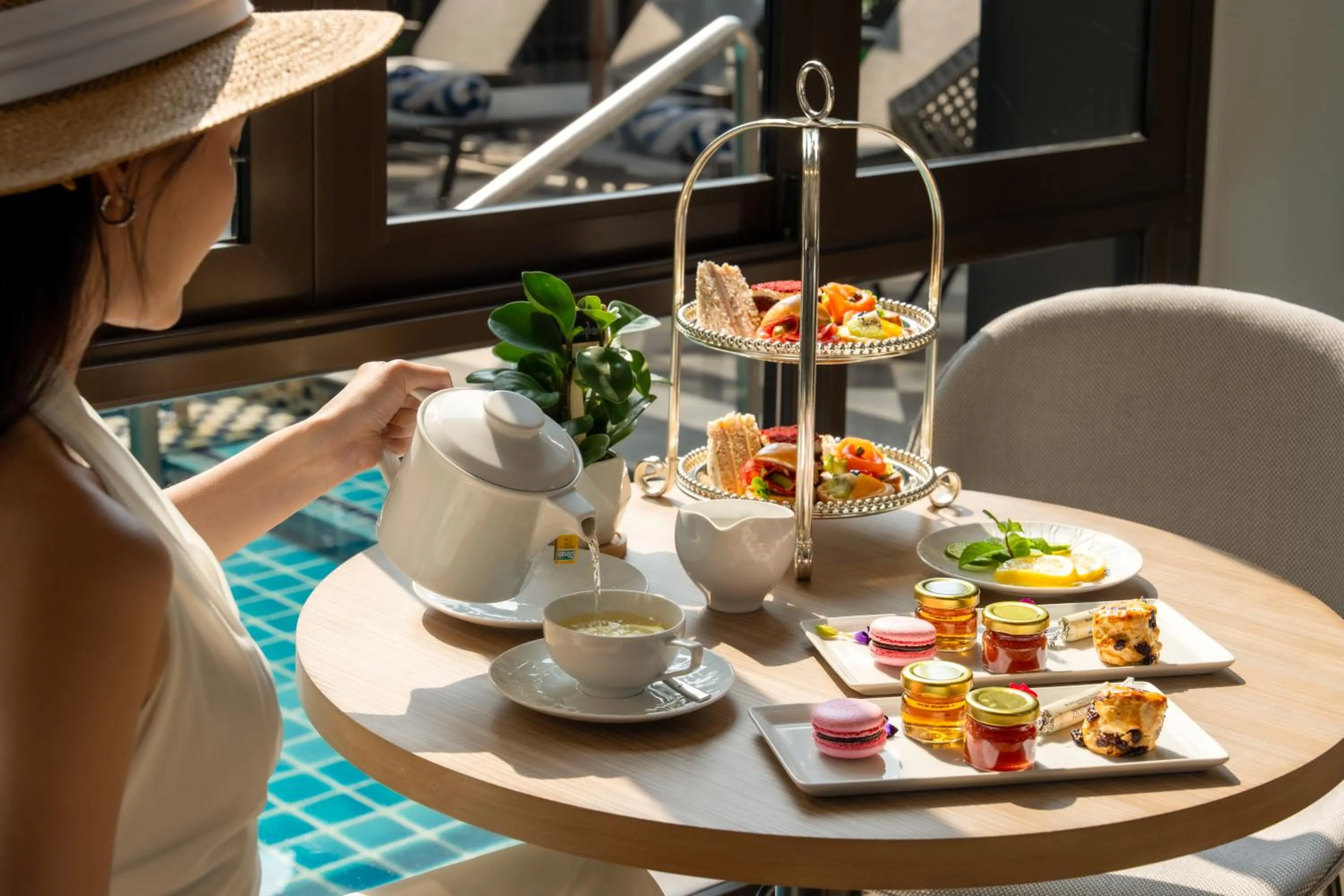 Restaurant/places to eat in Marriott Executive Apartments Bangkok, Sukhumvit 101