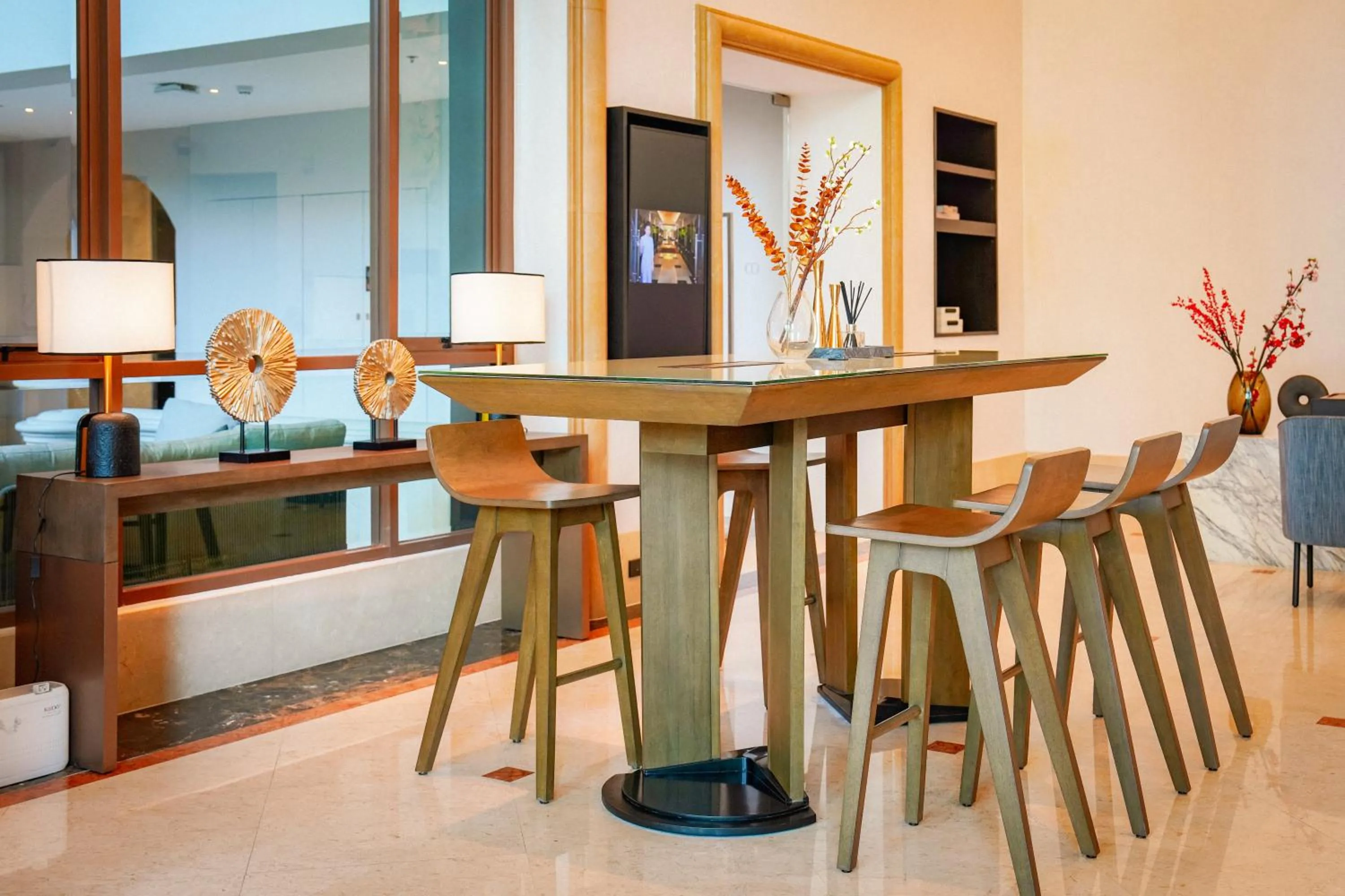 Lobby or reception in Marriott Executive Apartments Bangkok, Sukhumvit 101