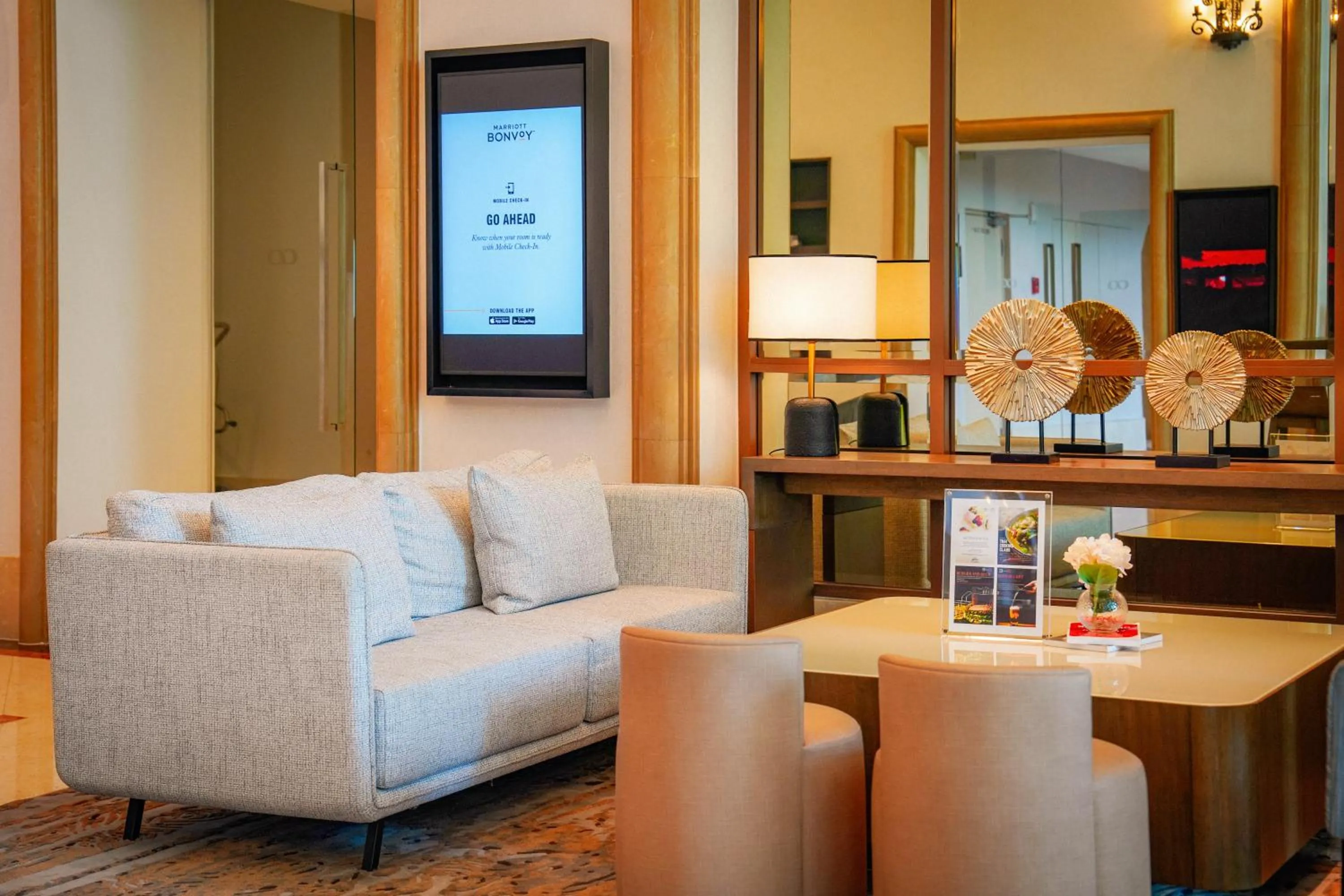 Lobby or reception in Marriott Executive Apartments Bangkok, Sukhumvit 101