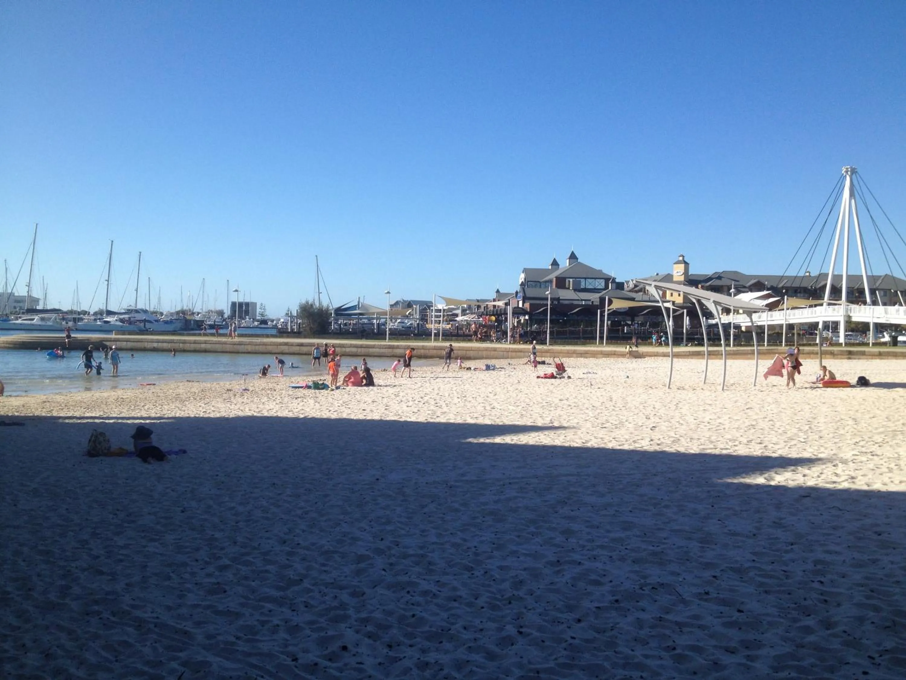 Beach in Mandurah Ocean Marina Chalets