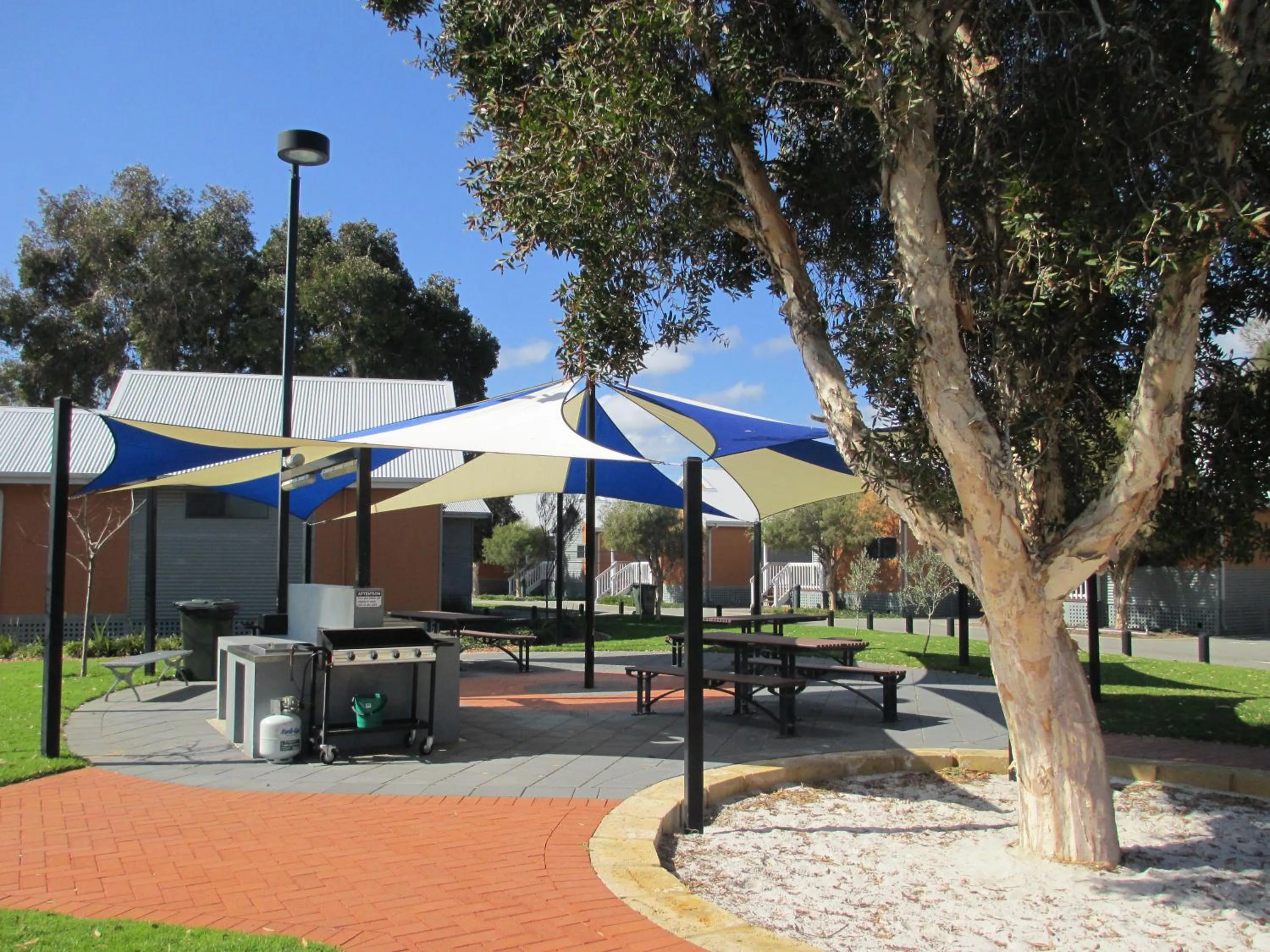 BBQ facilities in Mandurah Ocean Marina Chalets