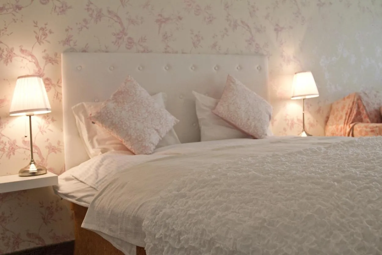 Bed in Amfora Panzió