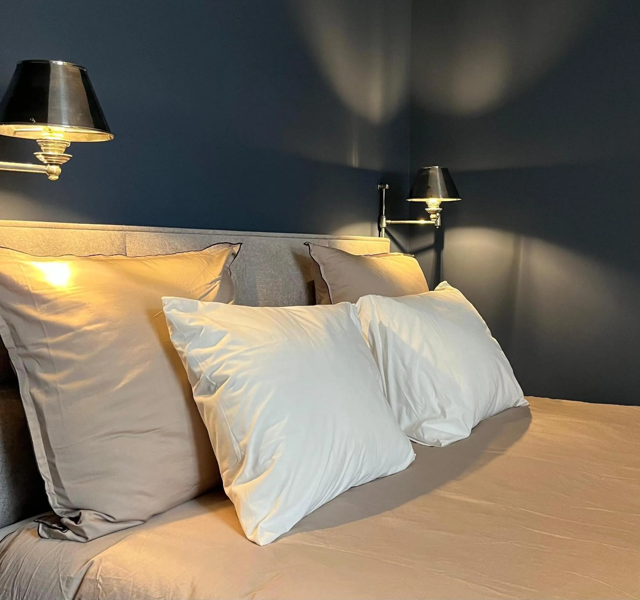 Bed in Hotel Saint Georges