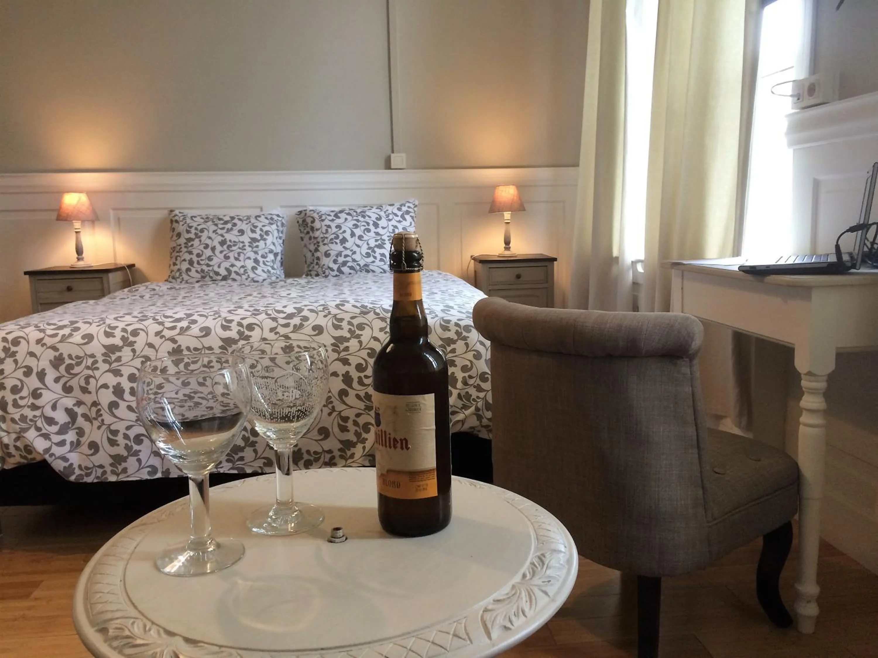 Bedroom, Bed in Hotel Saint Georges