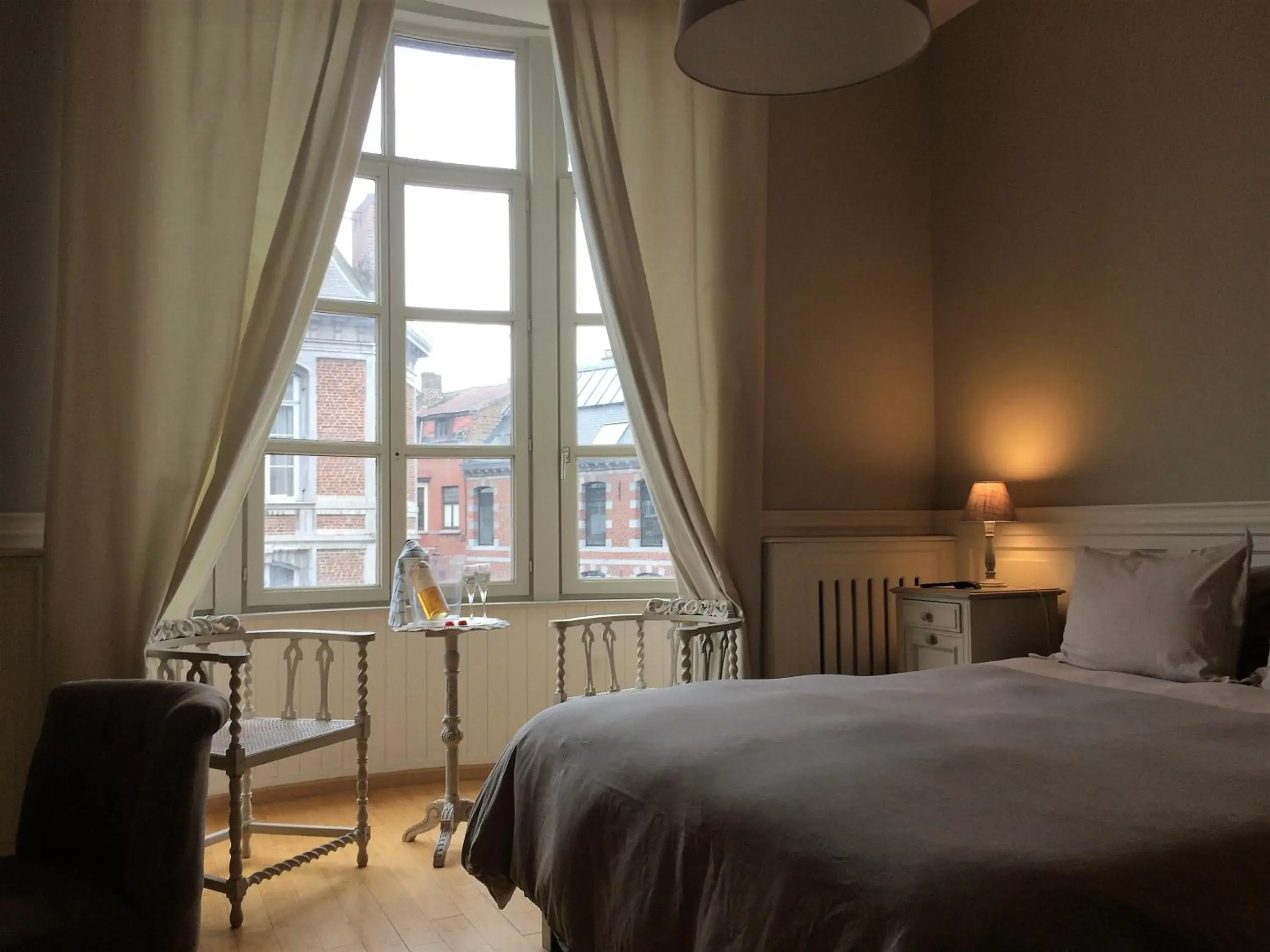 Suite with City View in Hotel Saint Georges Suite with City View in Hotel Saint Georges