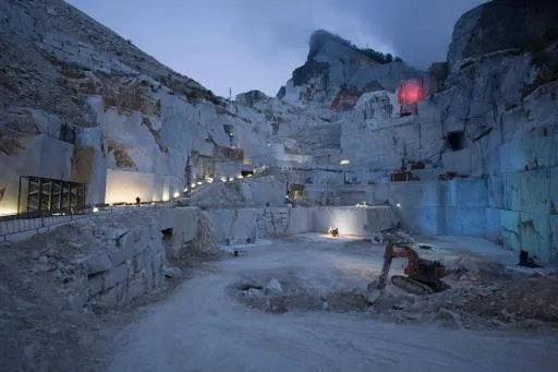 Nearby landmark in Hotel Crystal