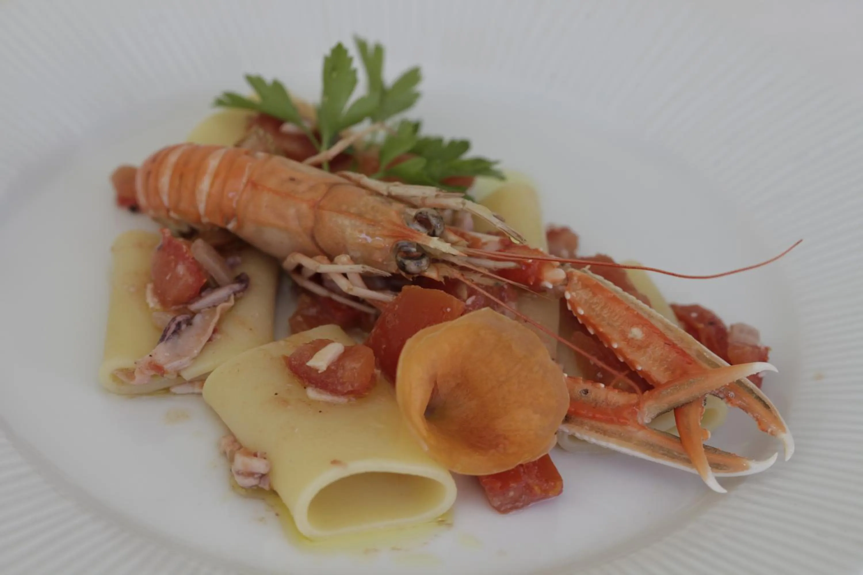 Restaurant/places to eat in Hotel Crystal