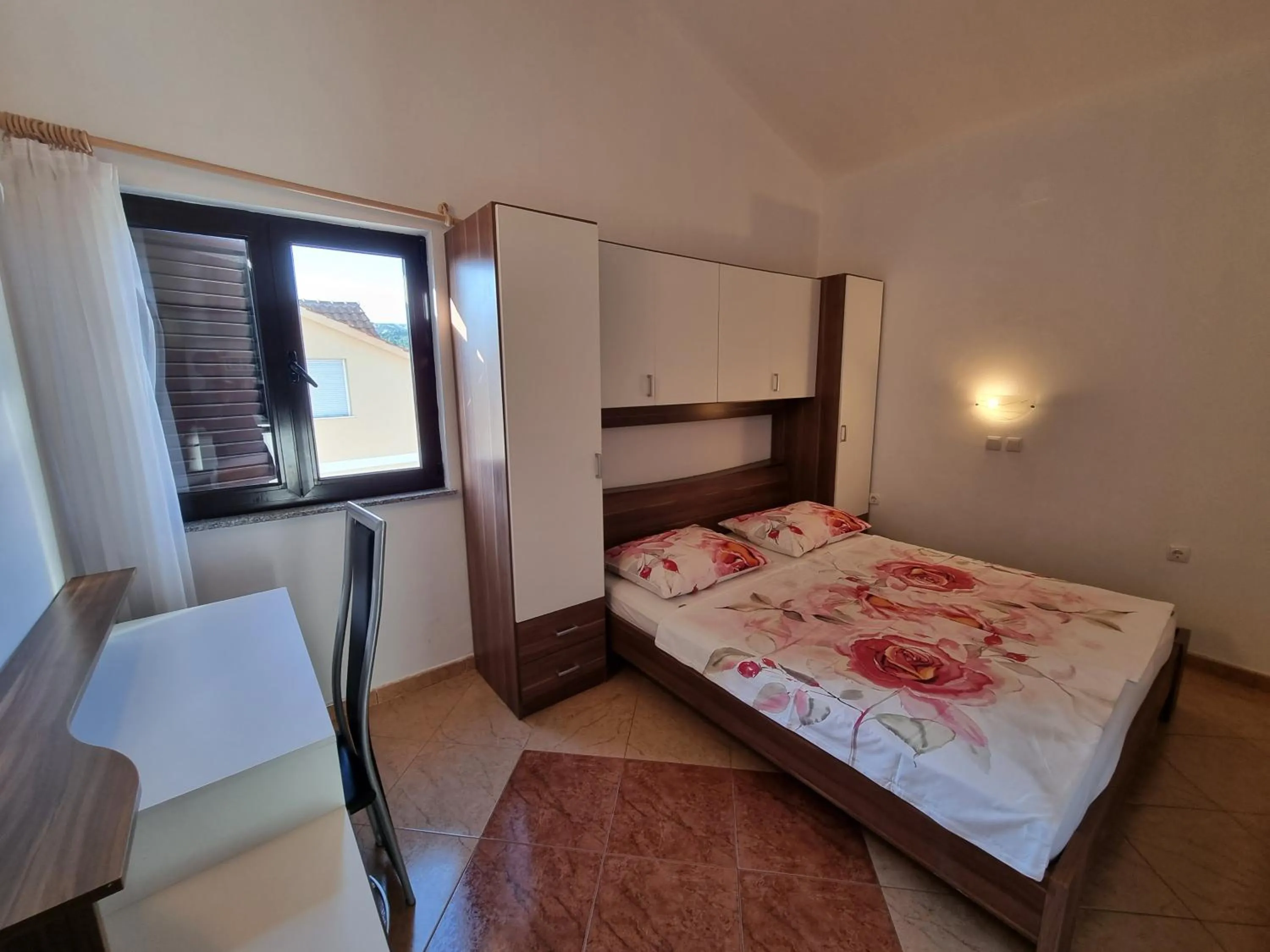 Bedroom, Bed in Apartment Grbac