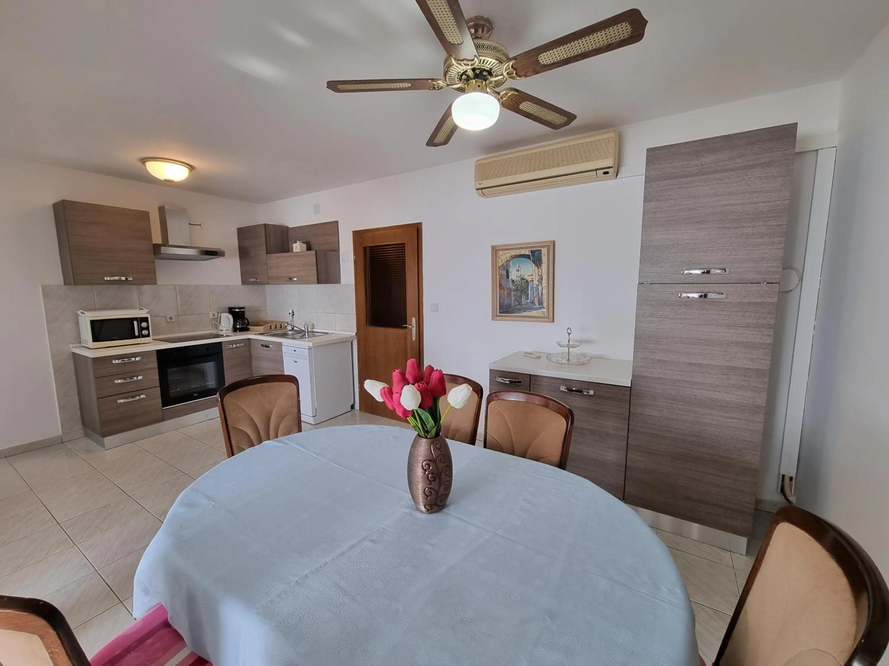 Dining area in Apartment Grbac