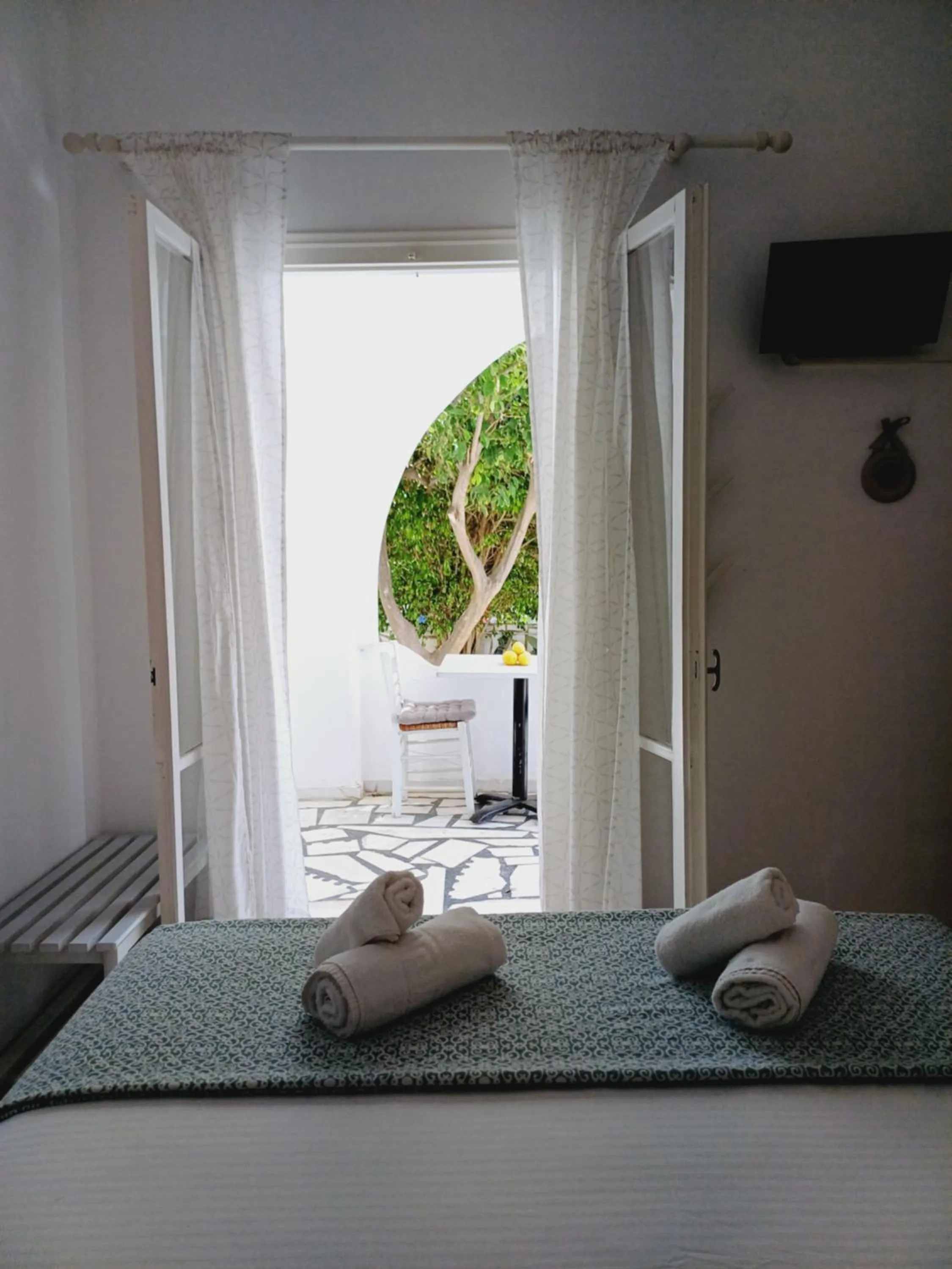 Balcony/Terrace in Εvi Evan Hotel