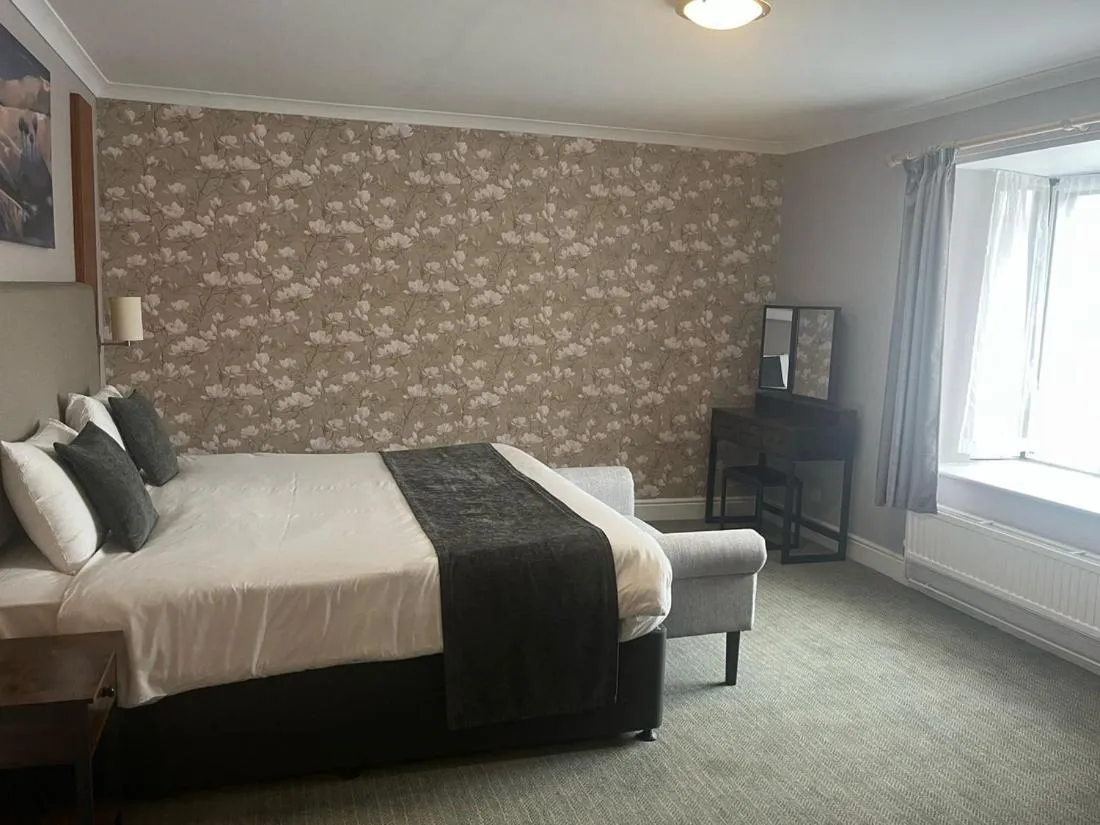 Bed in Wheatsheaf by Chef & Brewer Collection