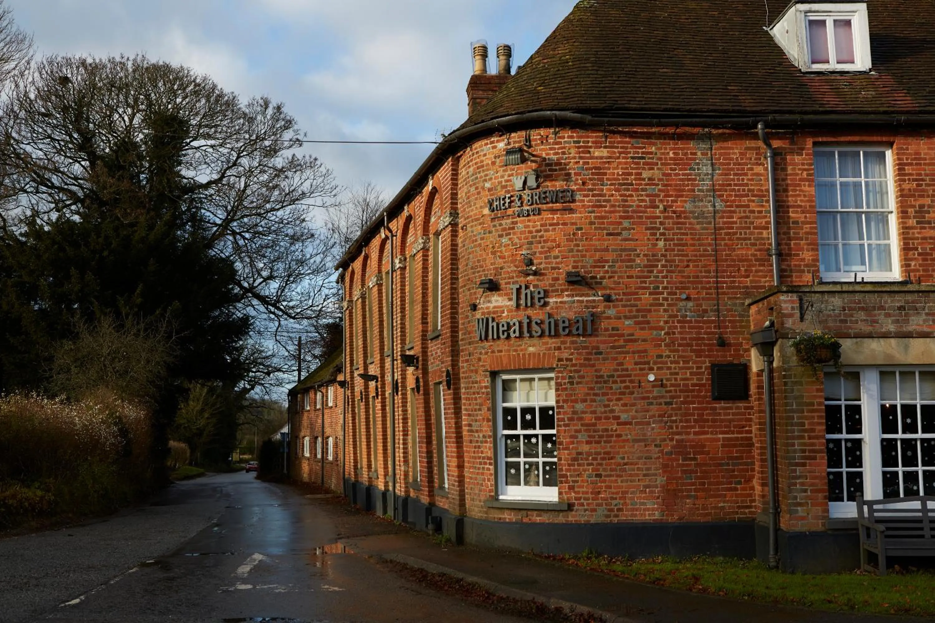 Wheatsheaf by Chef & Brewer Collection