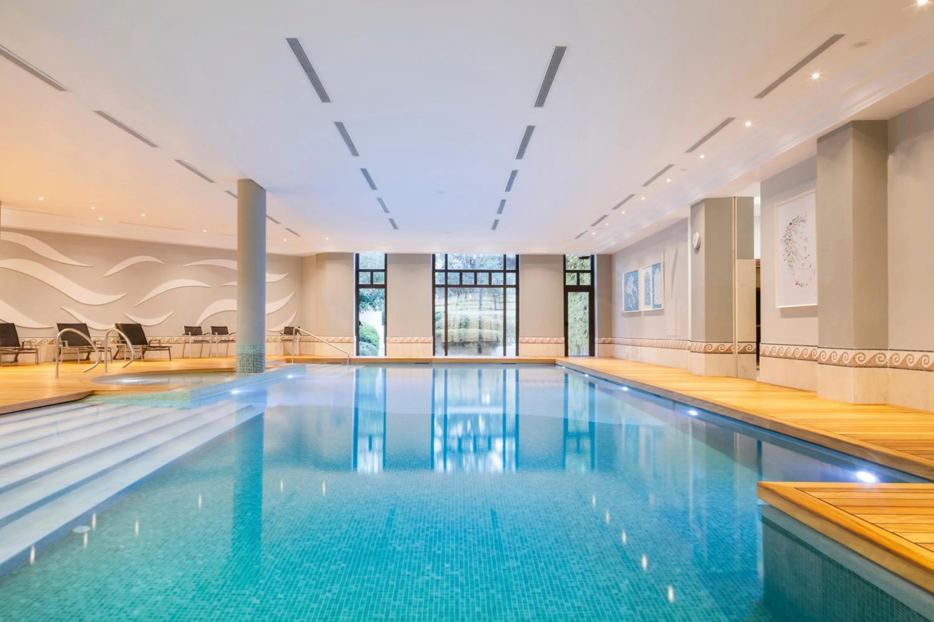 Swimming pool in Hyatt Regency Thessaloniki