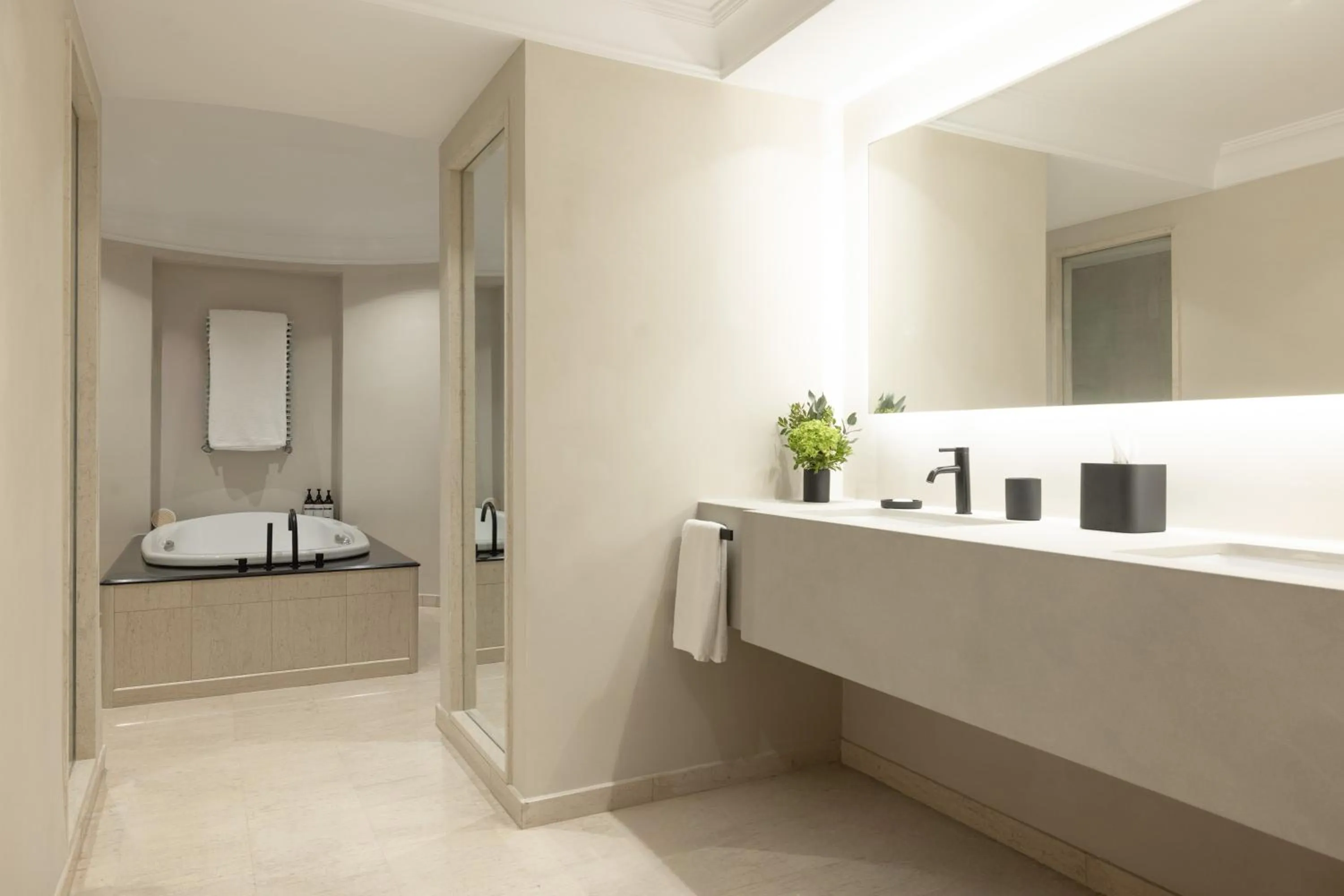 Bathroom in Hyatt Regency Thessaloniki