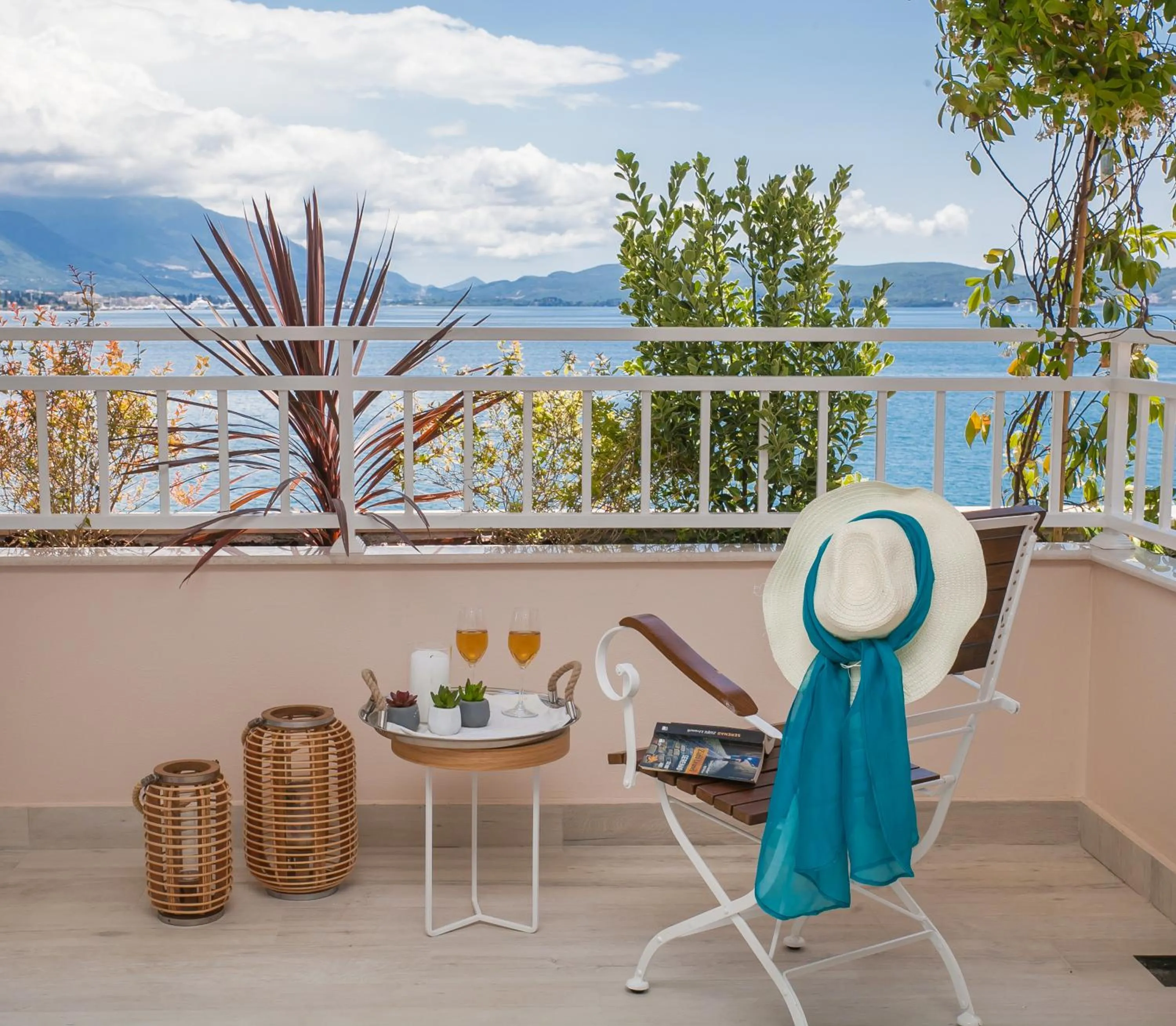 Natural landscape in Hotel Casa del Mare - Blanche