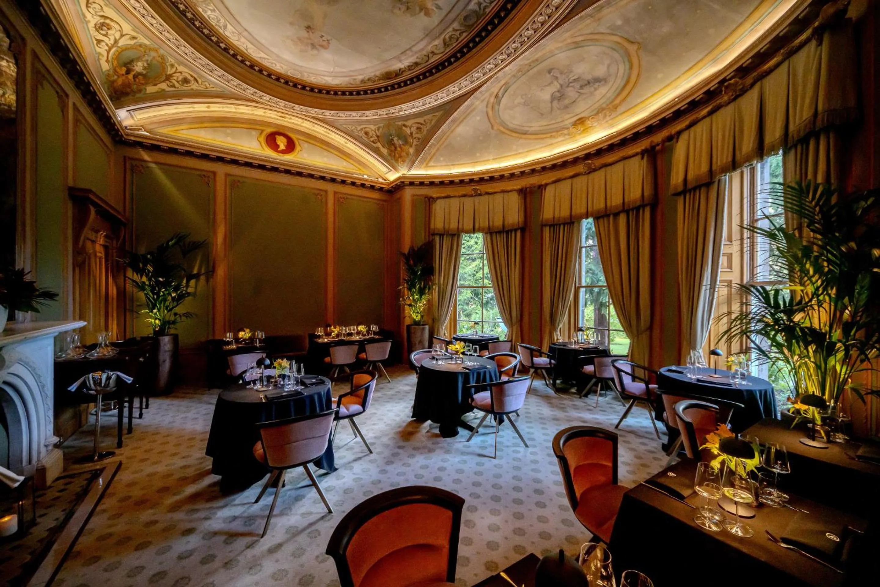 Restaurant/places to eat in The Scott