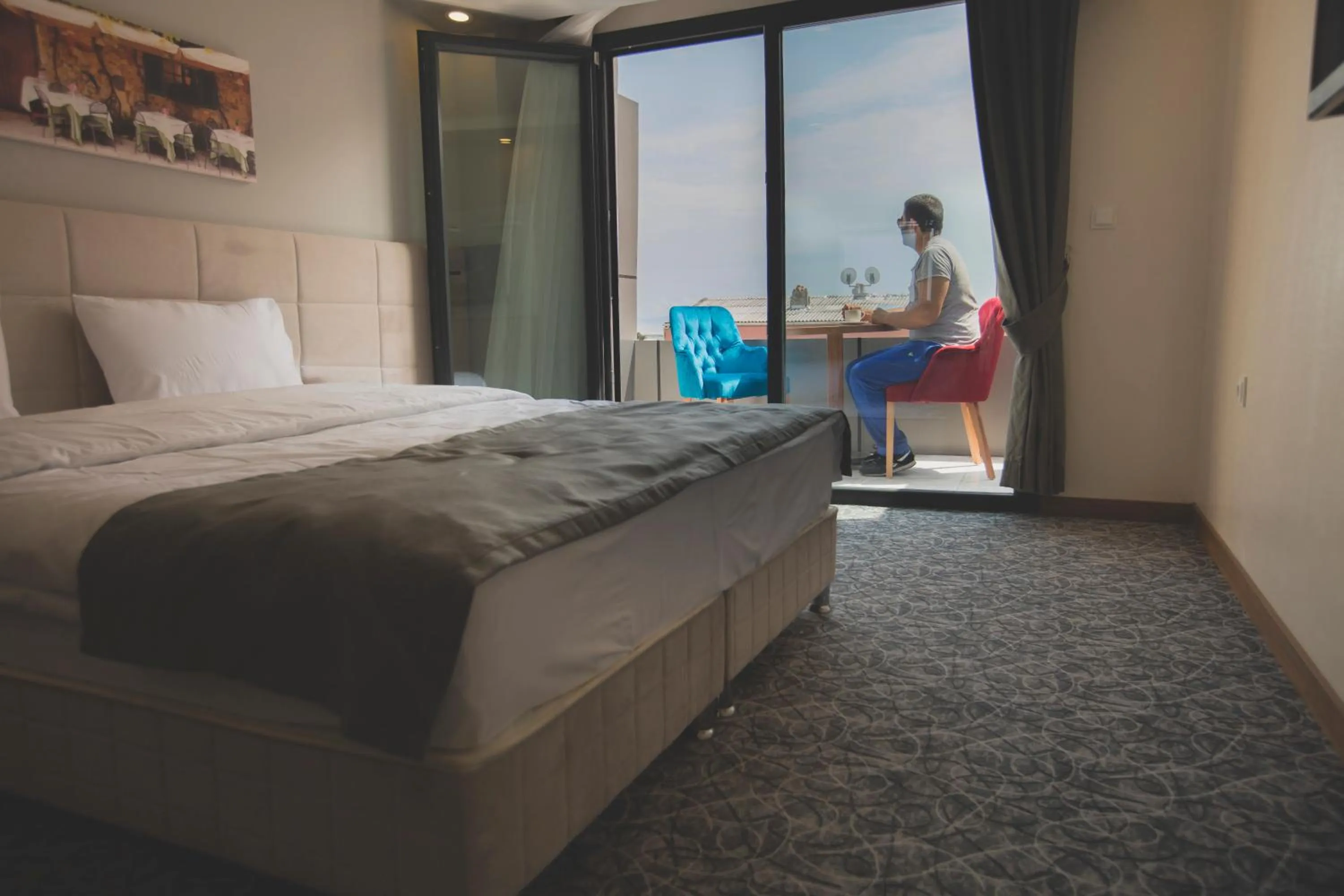 Photo of the whole room, Bed in Royal İnci Hotel