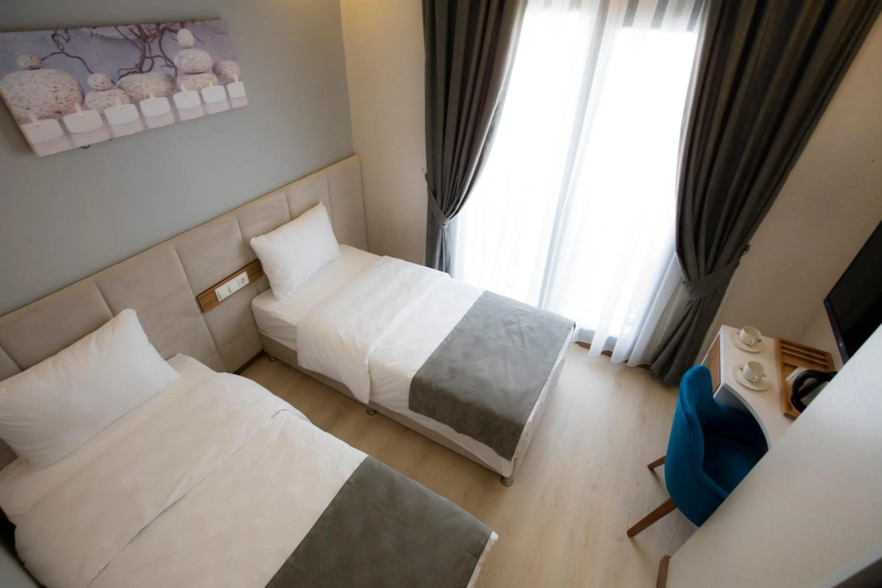 Photo of the whole room, Bed in Royal İnci Hotel