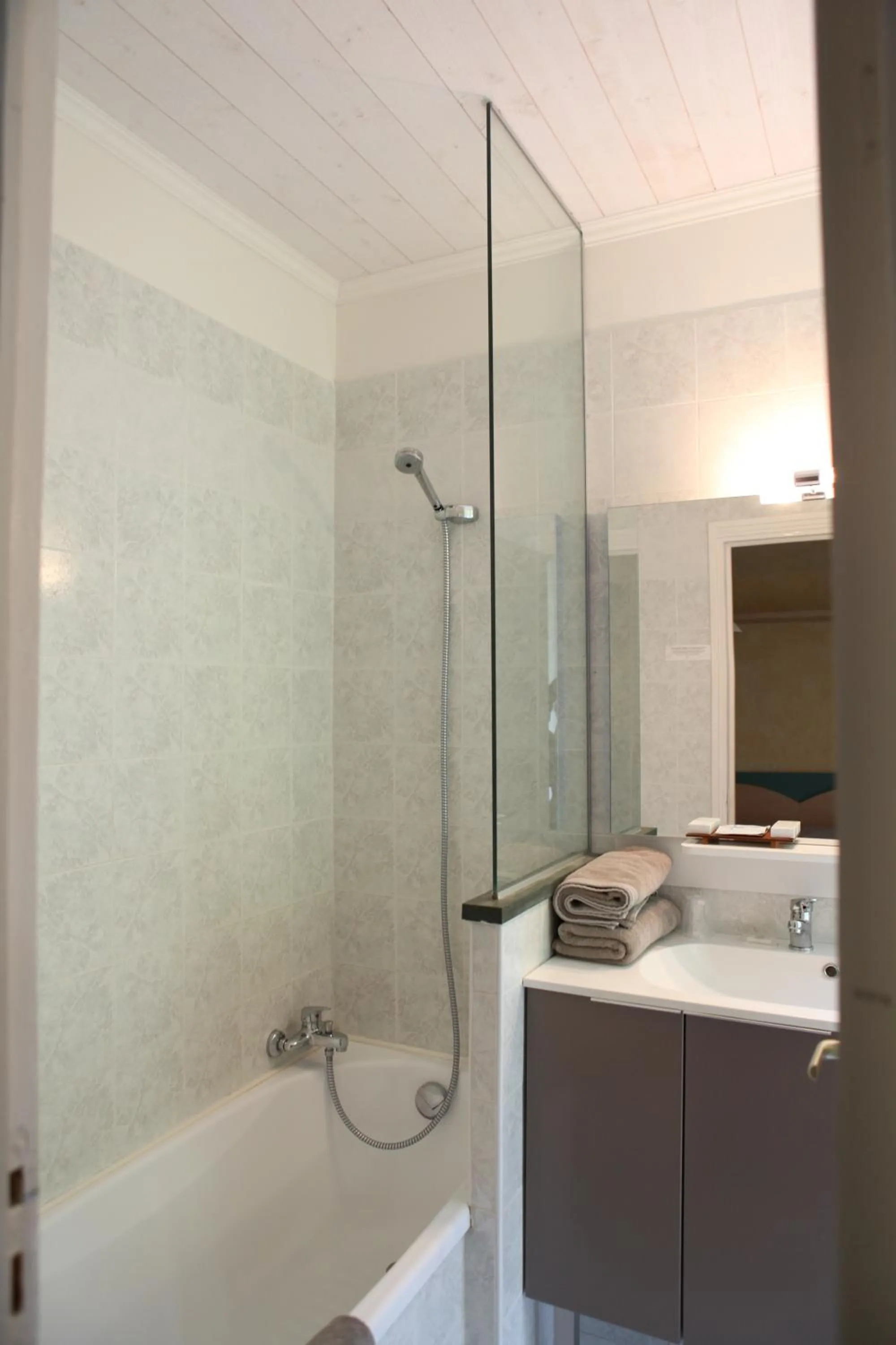 Bathroom in Le Mirval