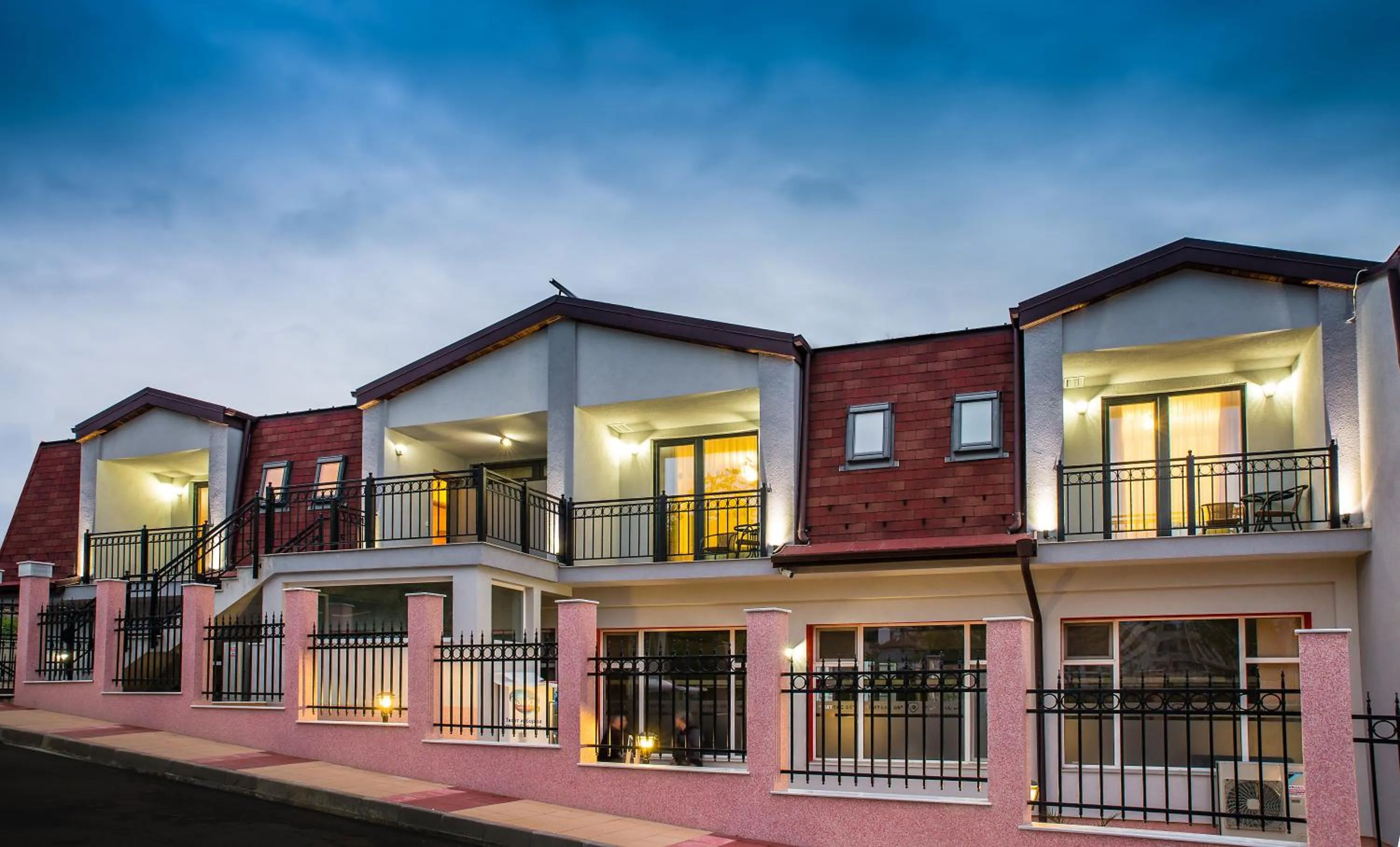 Facade/entrance in Emmar Zlatograd