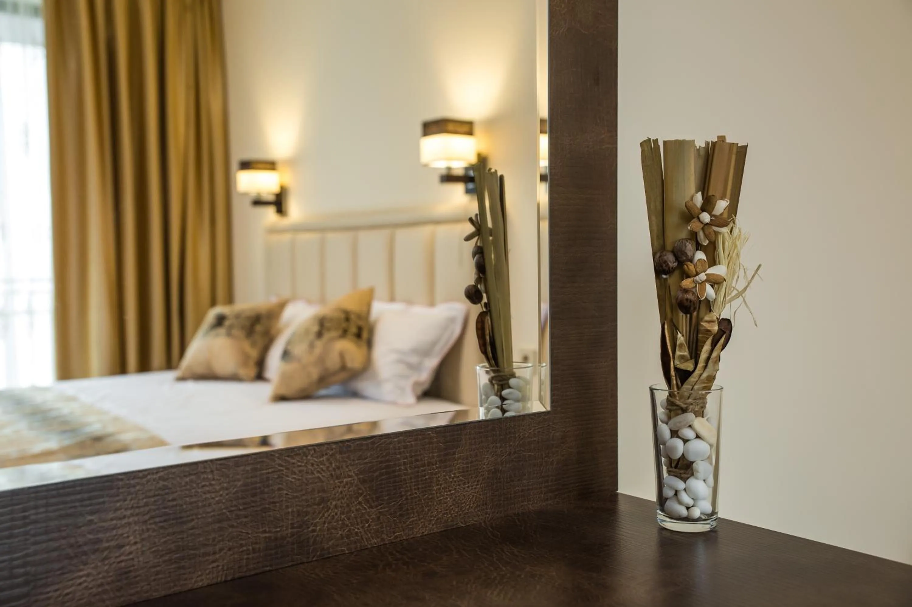 Photo of the whole room, Bed in Emmar Zlatograd