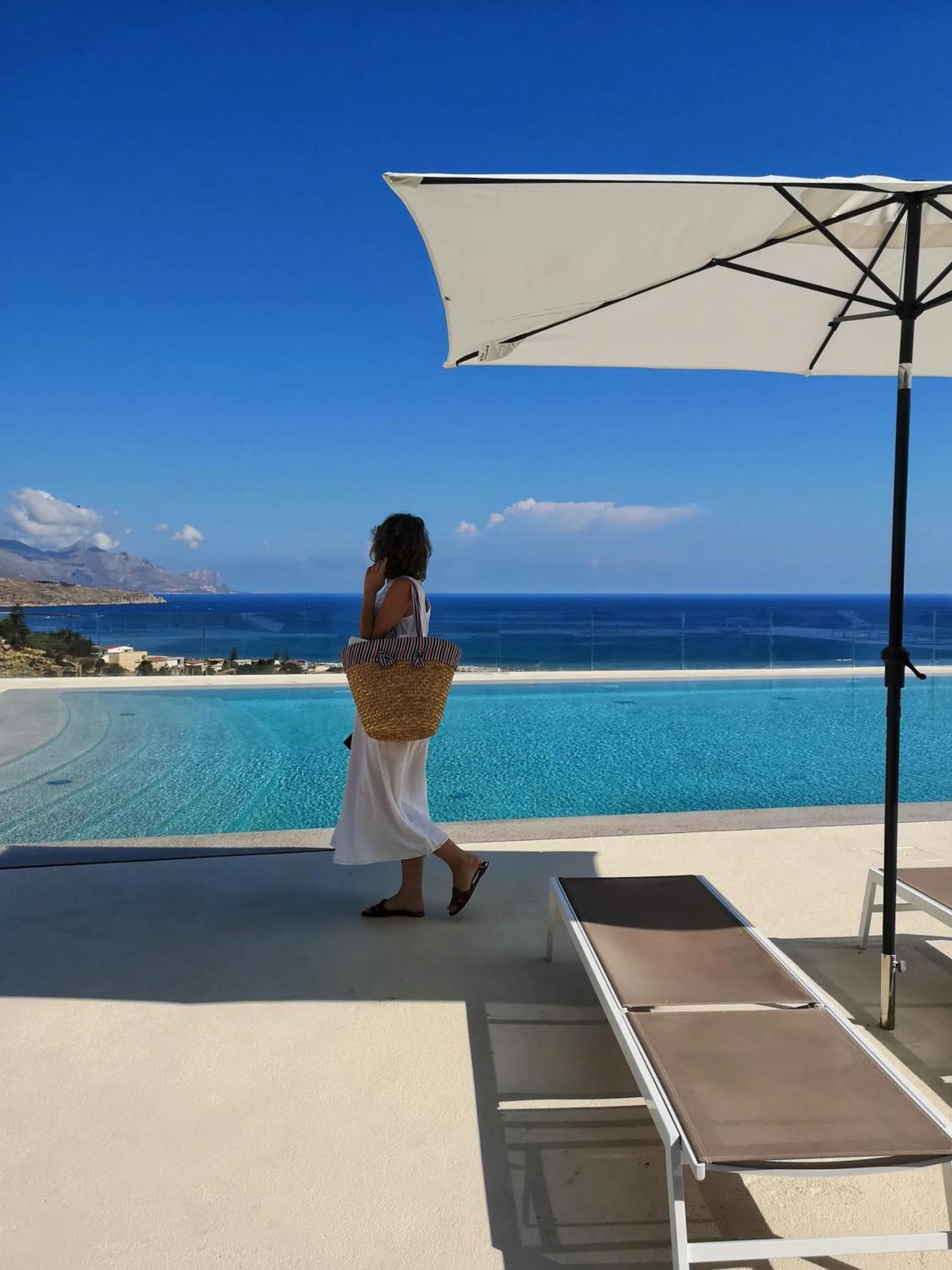 Pool view in La Blanca Resort & Spa