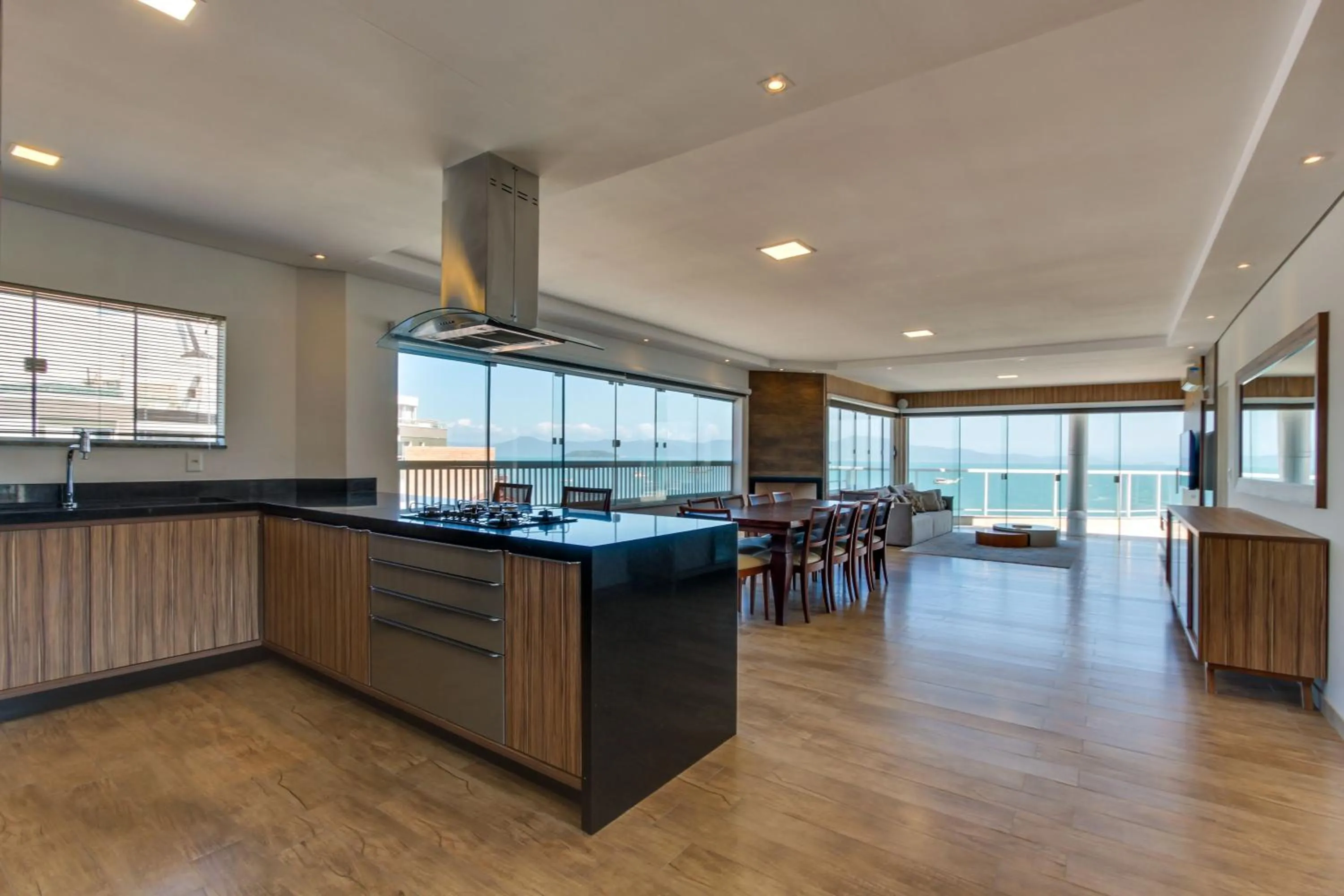 Kitchen or kitchenette in Imigrantes Apart Hotel