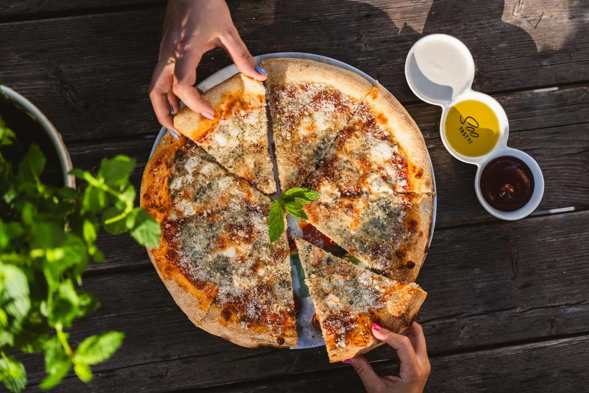 Food in Neptuno Resort & Spa