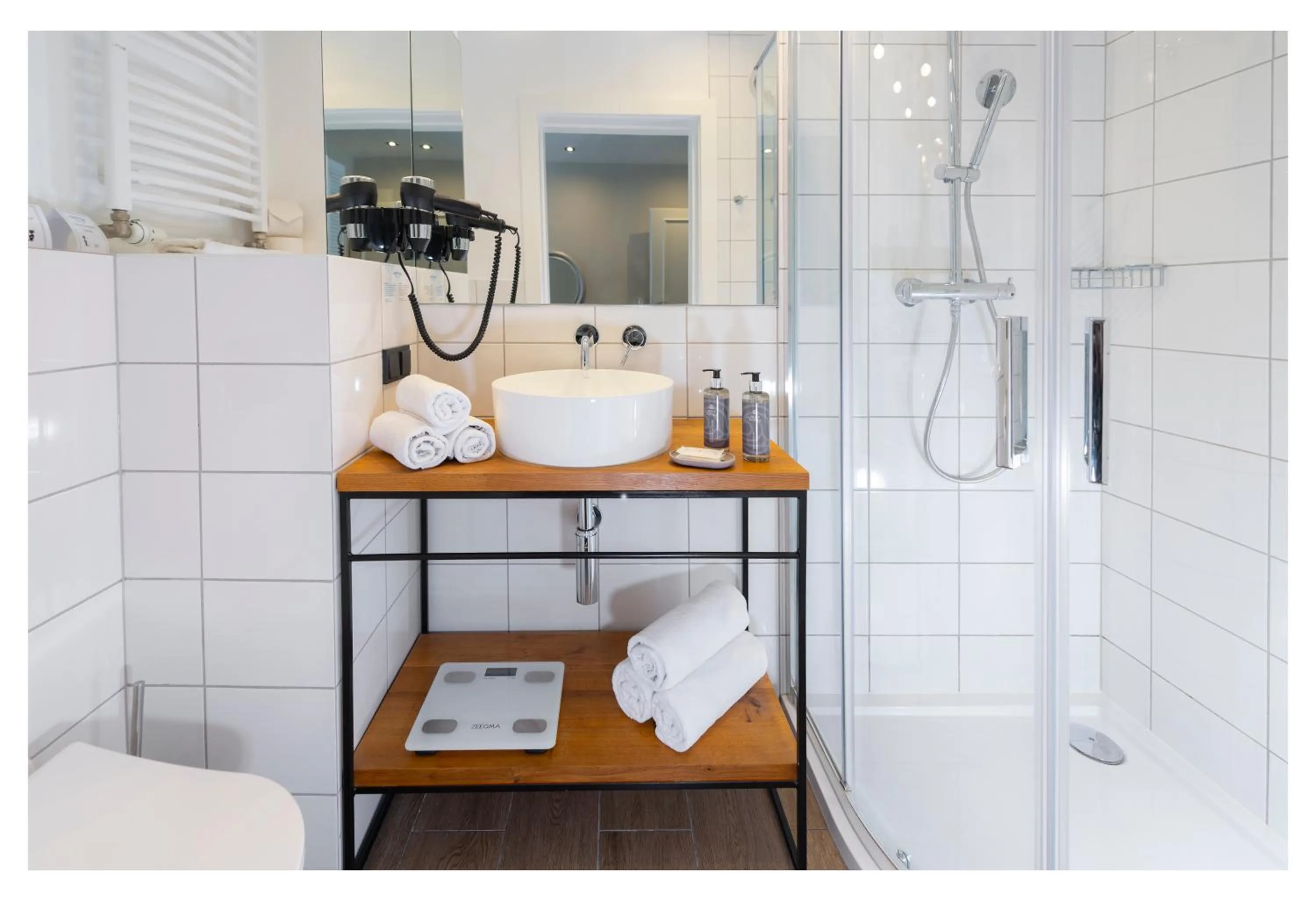 Bathroom in Neptuno Resort & Spa