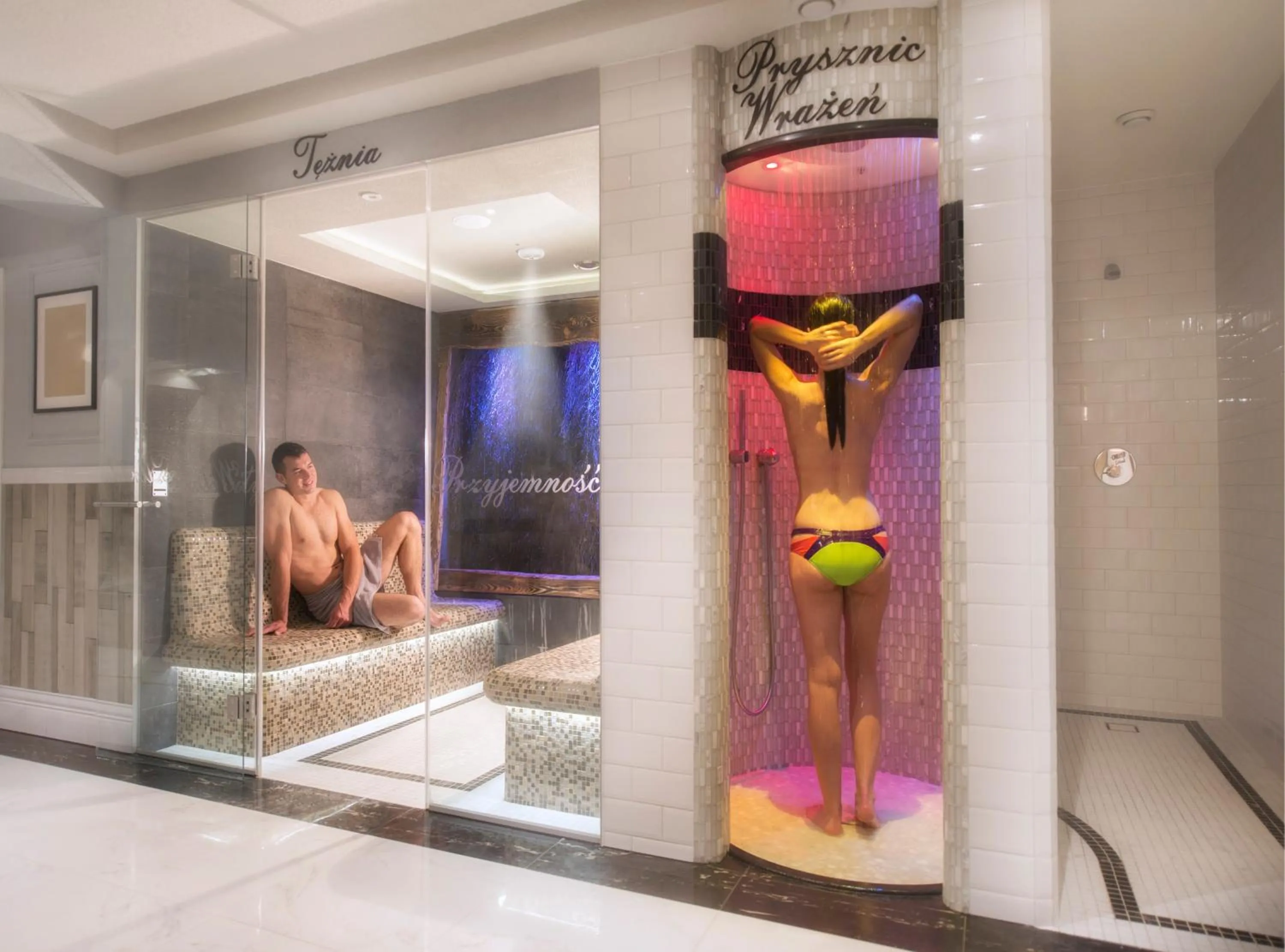 Steam room in Neptuno Resort & Spa