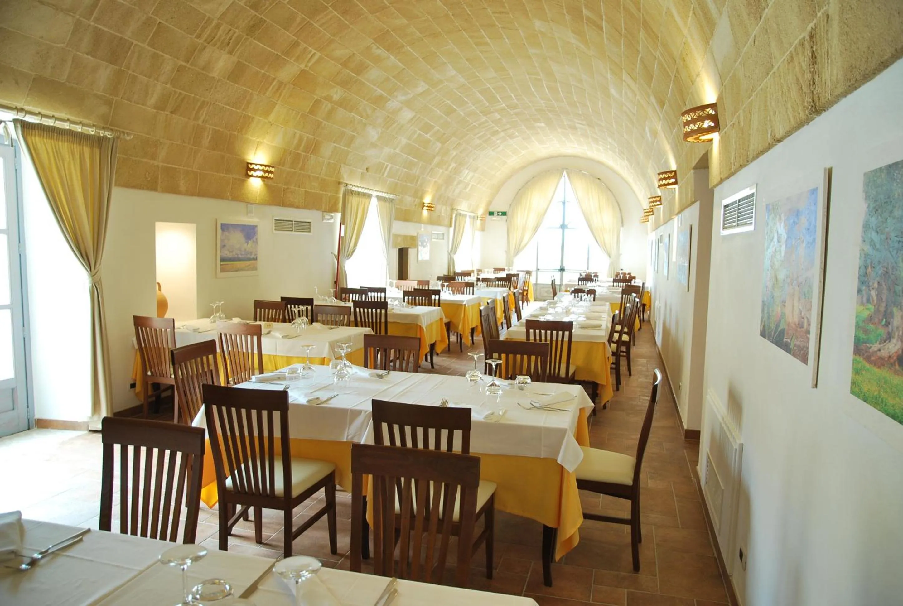 Restaurant/places to eat in Masseria Relais Santa Teresa