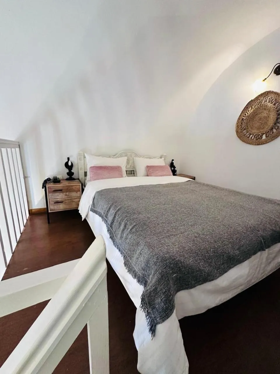 Bed in Mare Nostrum Santo