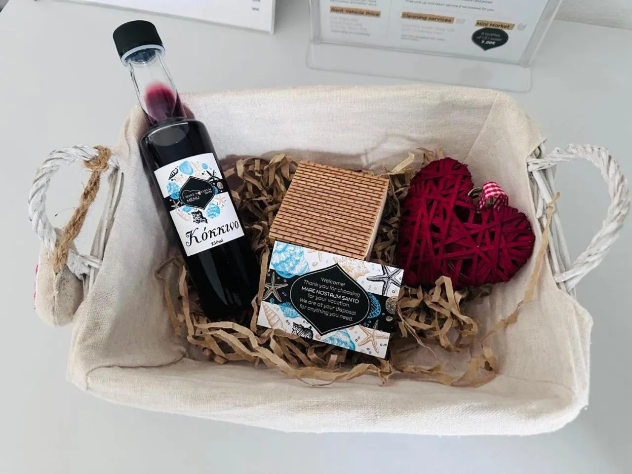 Decorative detail in Mare Nostrum Santo