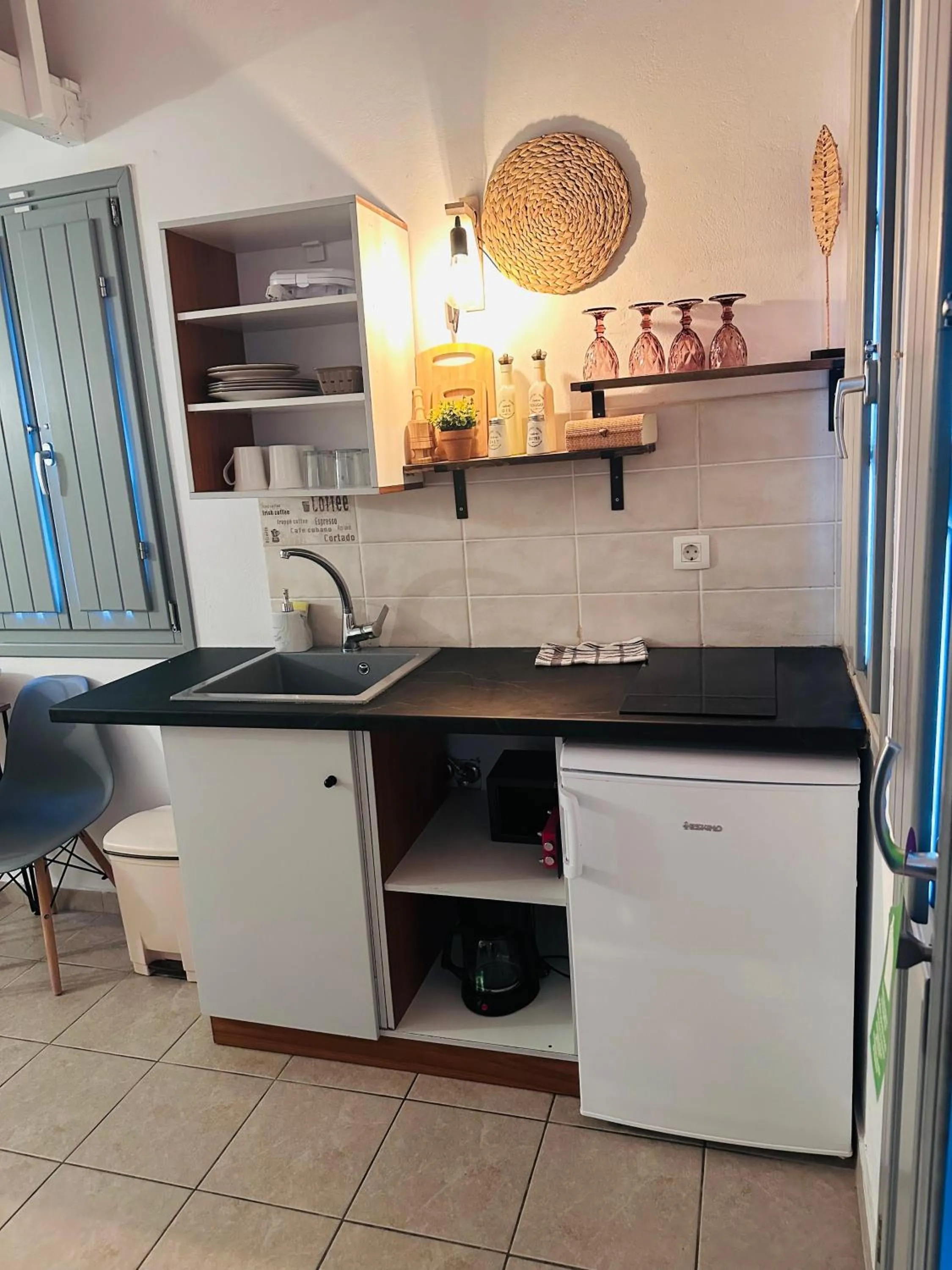 Kitchen or kitchenette in Mare Nostrum Santo