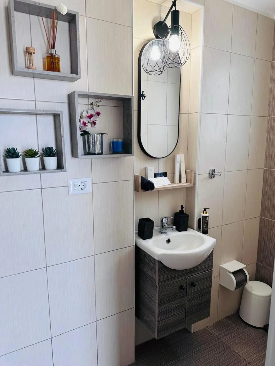 Toilet in Mare Nostrum Santo