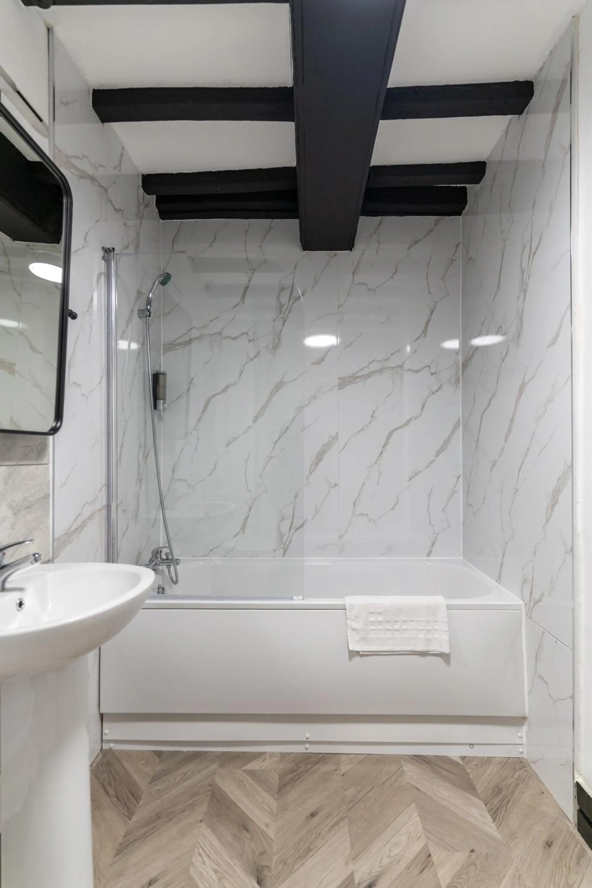 Bathroom in Tyger Inn Derby